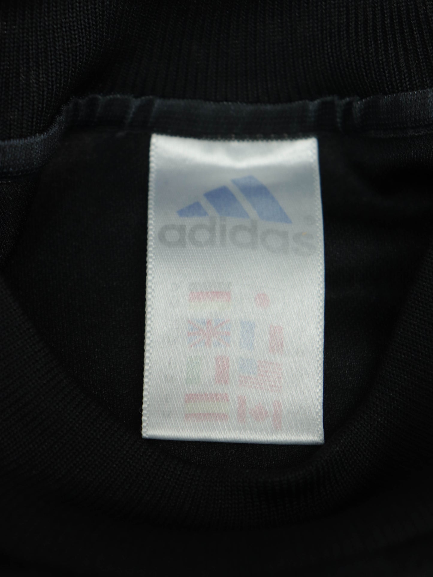 CAMISETA ADIDAS VINTAGE 90S
