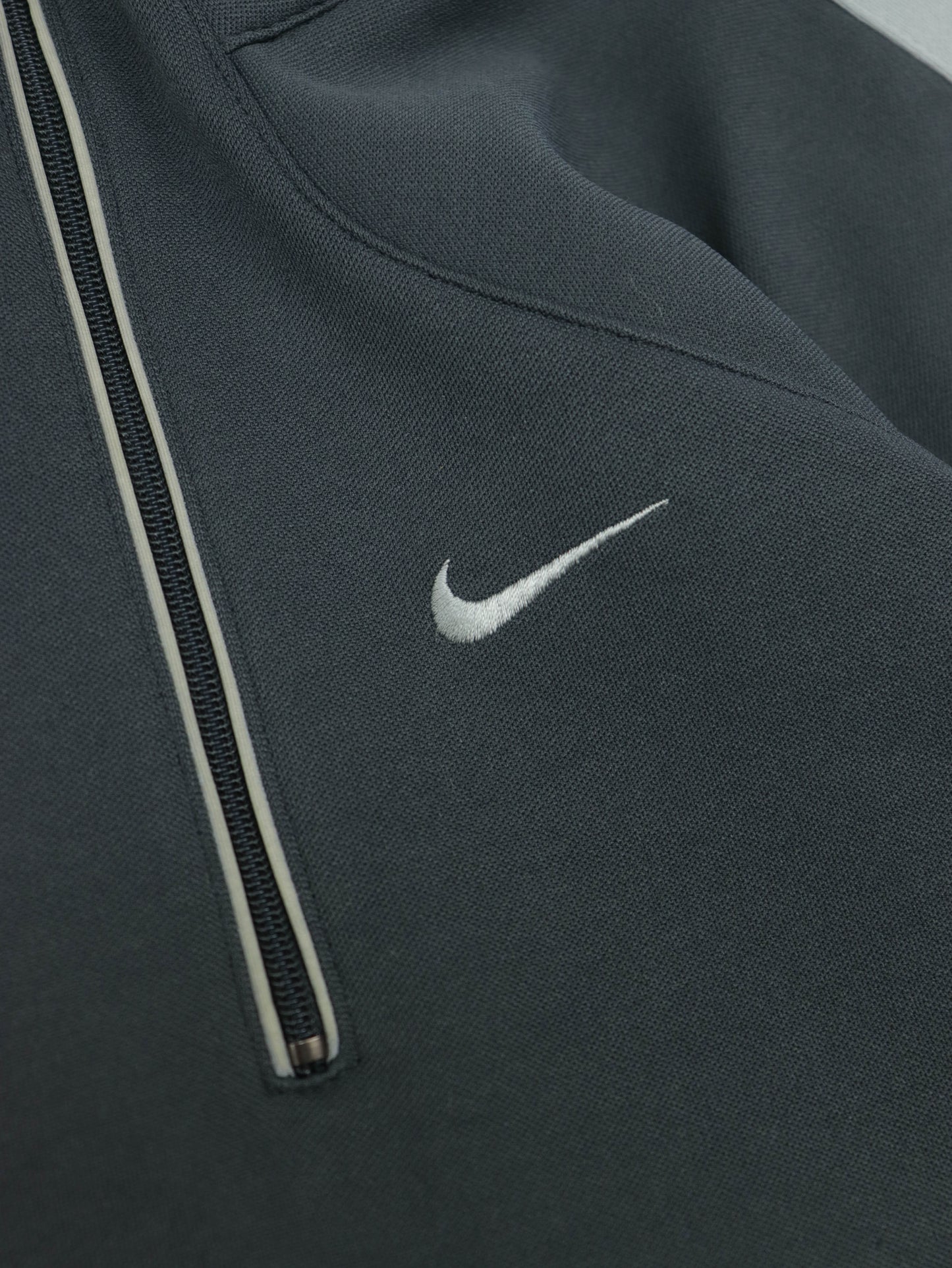 SUDADERA NIKE VINTAGE 00S