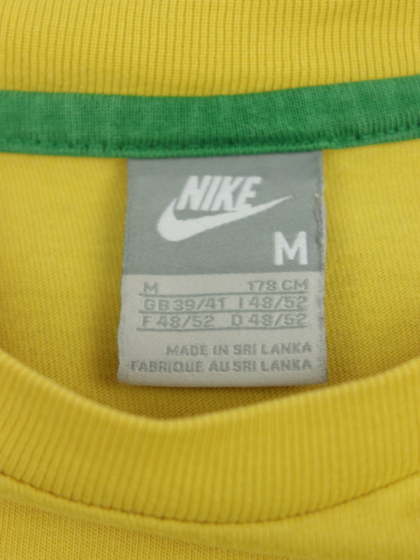 CAMISETA NIKE BRASIL VINTAGE 00S