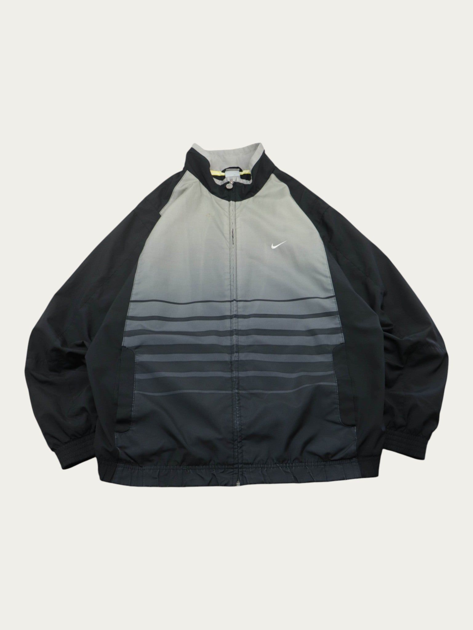 CHAQUETA NIKE VINTAGE 00S