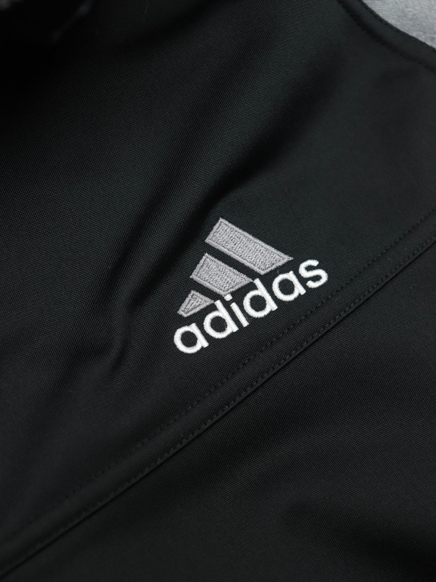 CHAQUETA ADIDAS VINTAGE 00S