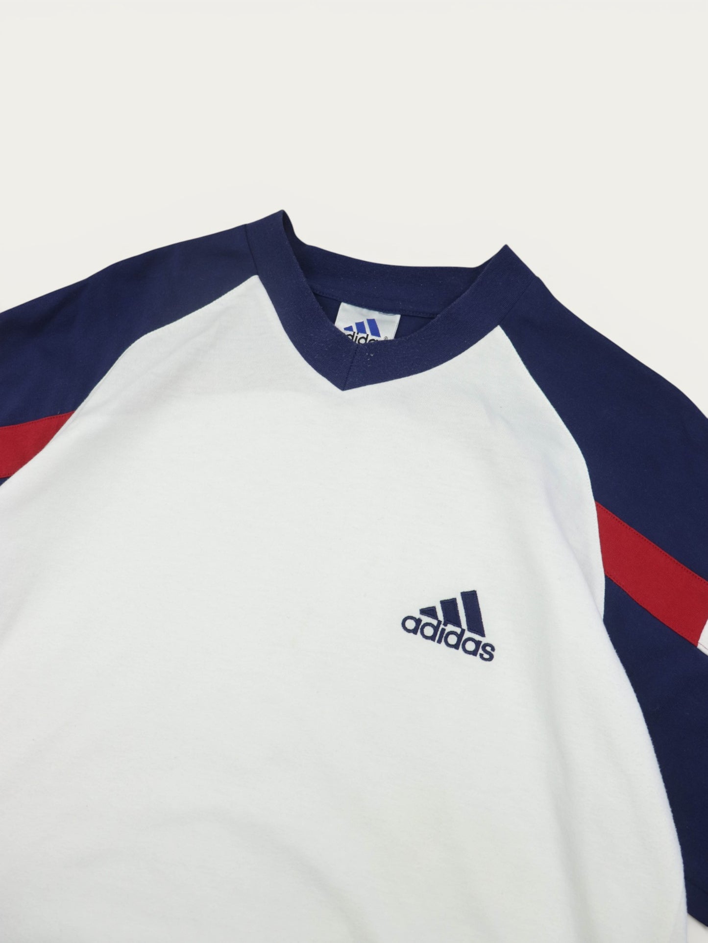 CAMISETA ADIDAS VINTAGE 90S