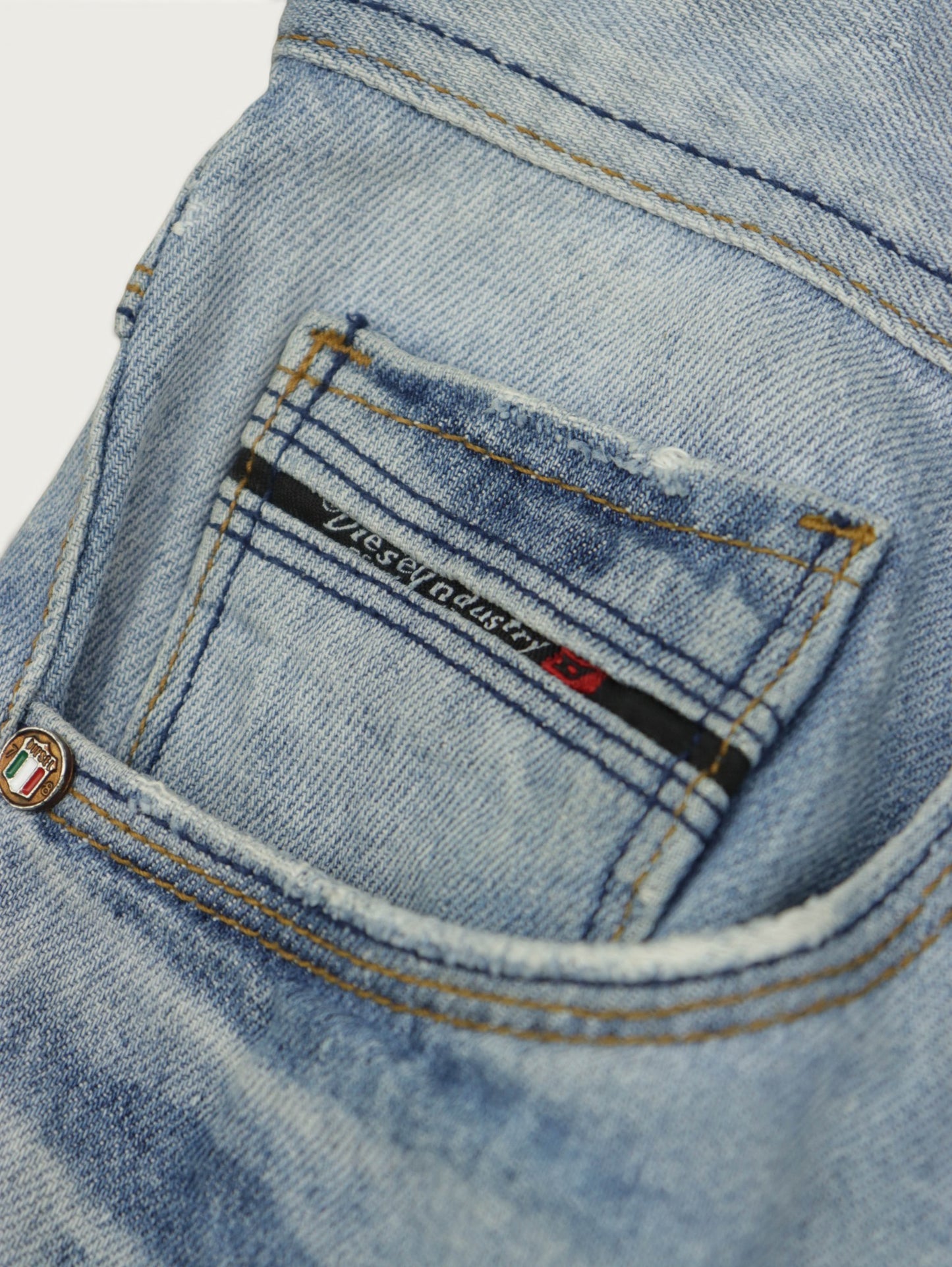 SHORT DIESEL VINTAGE 00S