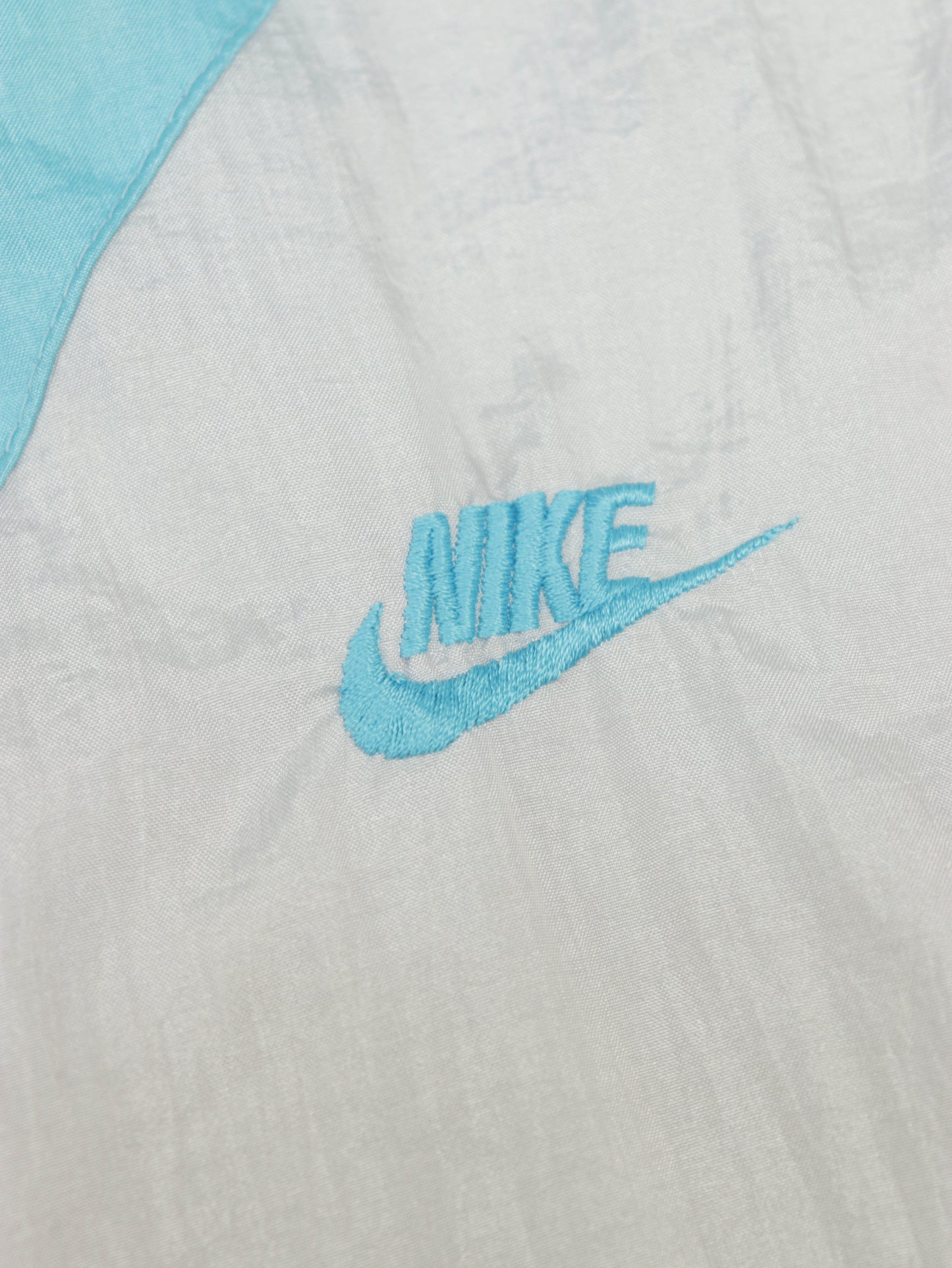 CHAQUETA NIKE VINTAGE 90S BOOTLEG