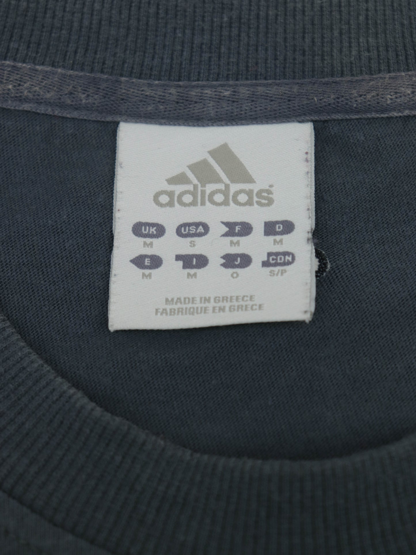 CAMISETA ADIDAS VINTAGE 00S