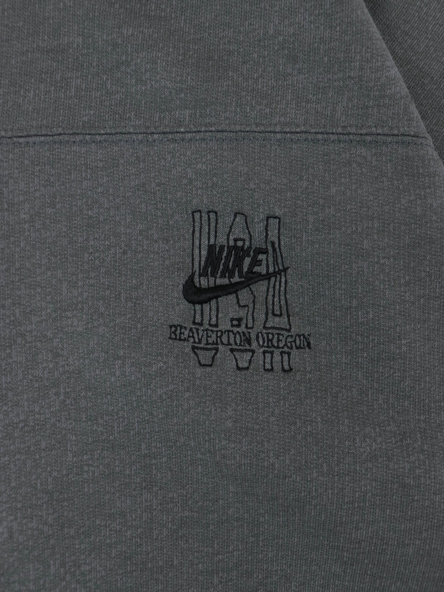 VINTAGE 90S NIKE SWEATSHIRT