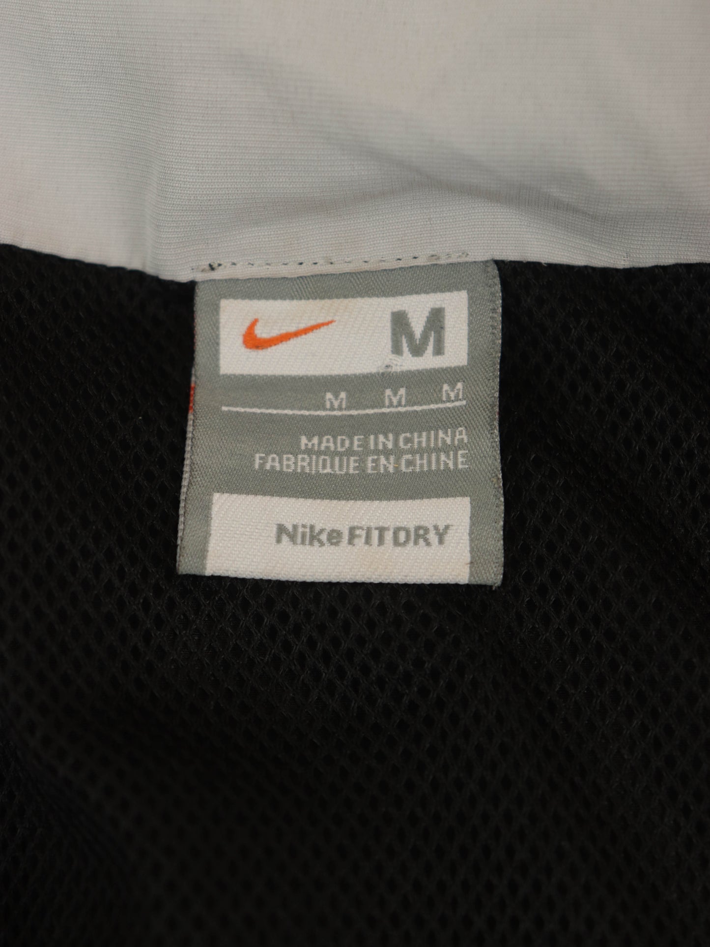 CHAQUETA NIKE AIR VINTAGE 00S