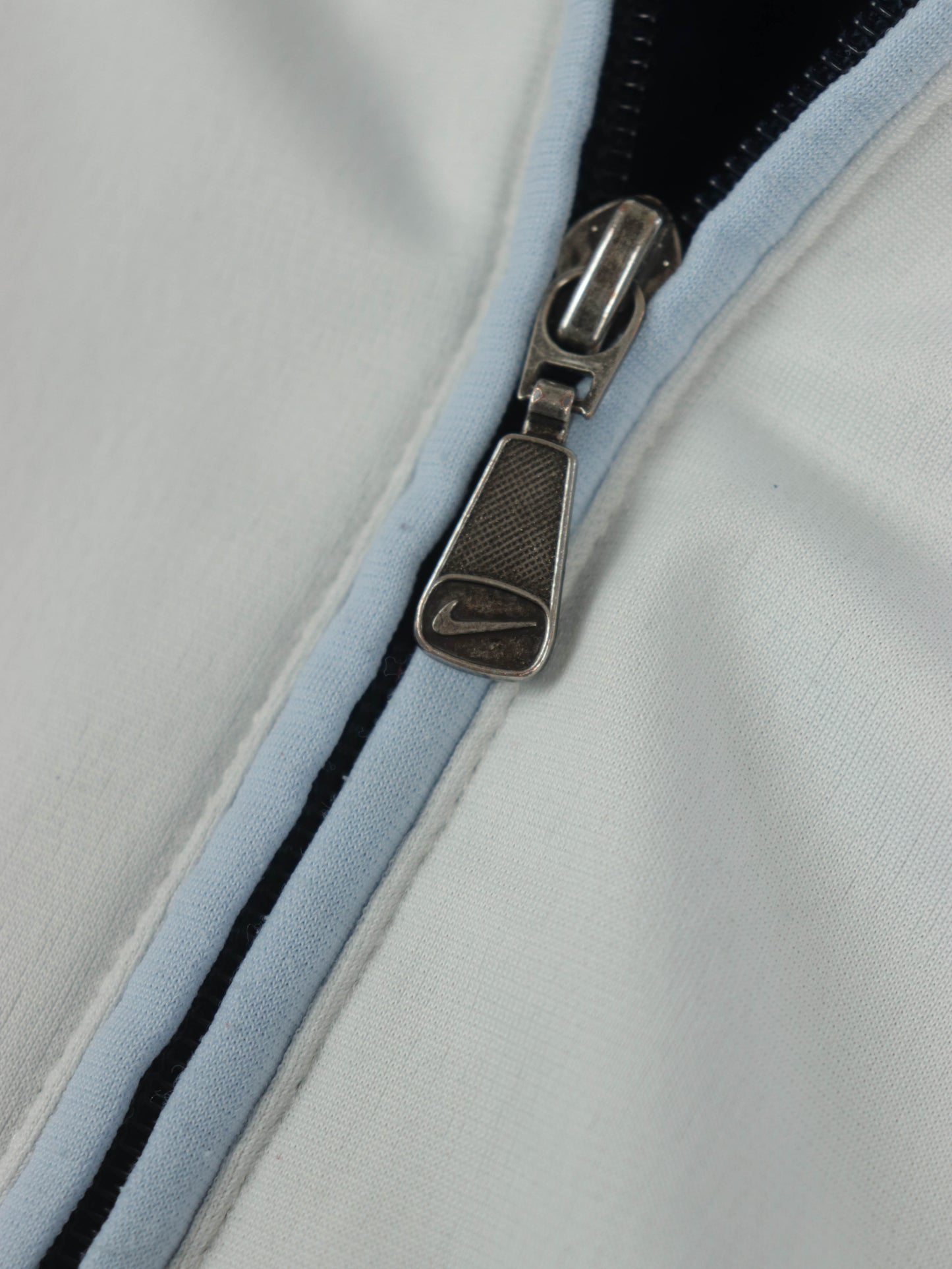 CHAQUETA NIKE VINTAGE 00S