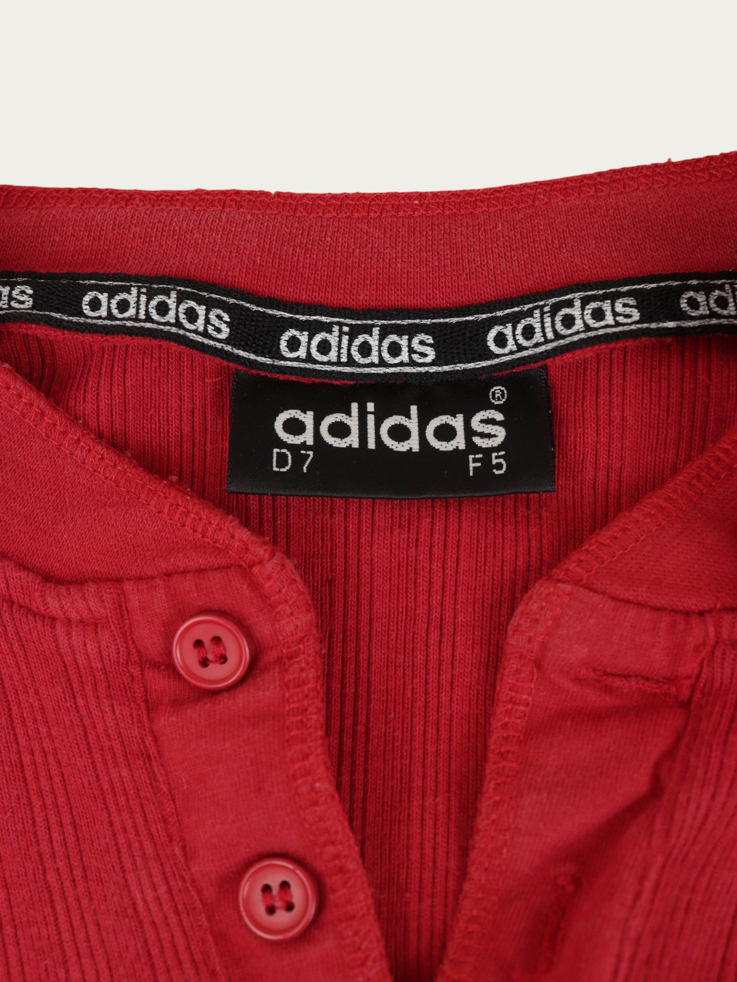 CAMISETA HENLEY ADIDAS VINTAGE 90S