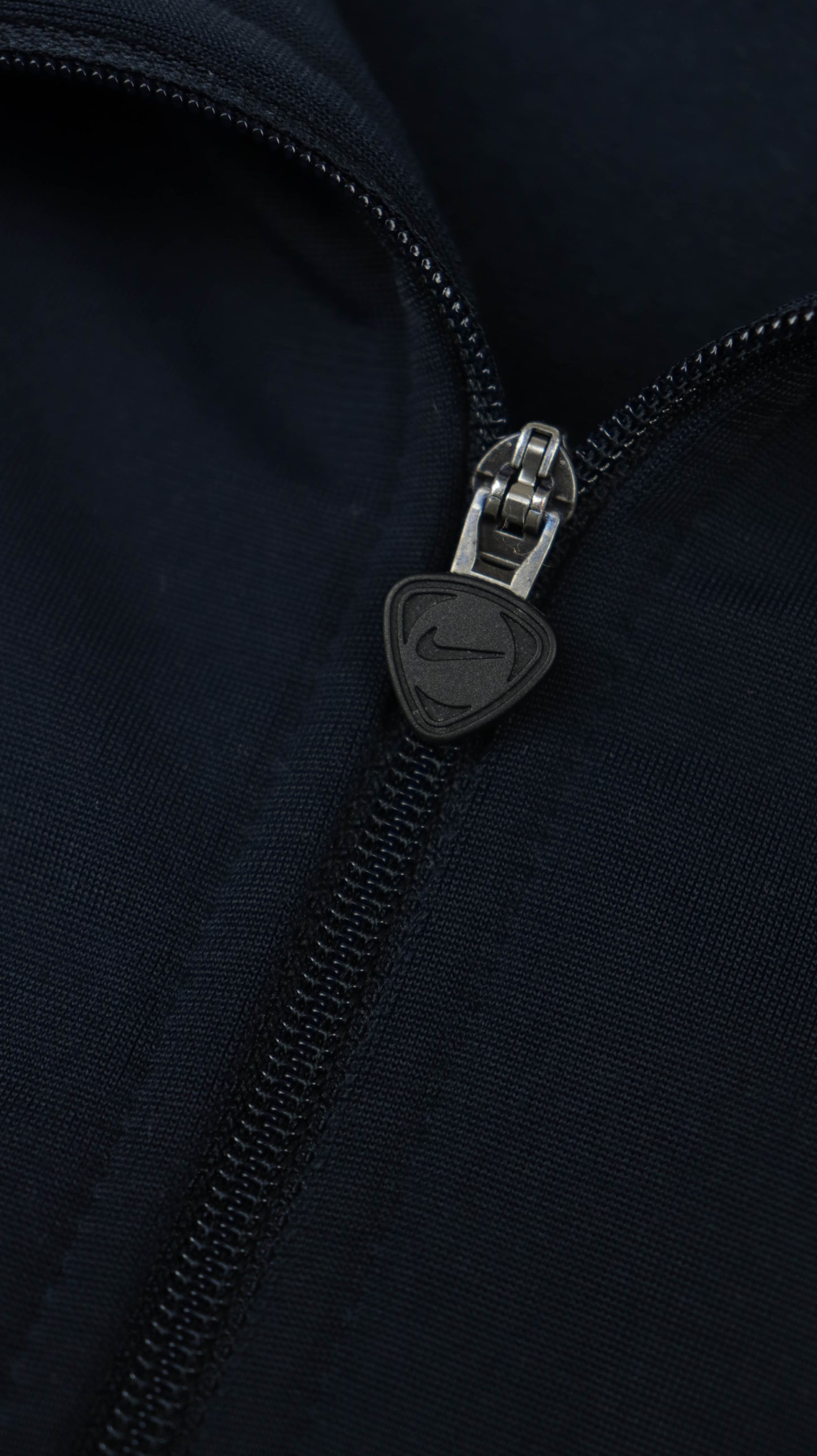 CHAQUETA NIKE VINTAGE 00S