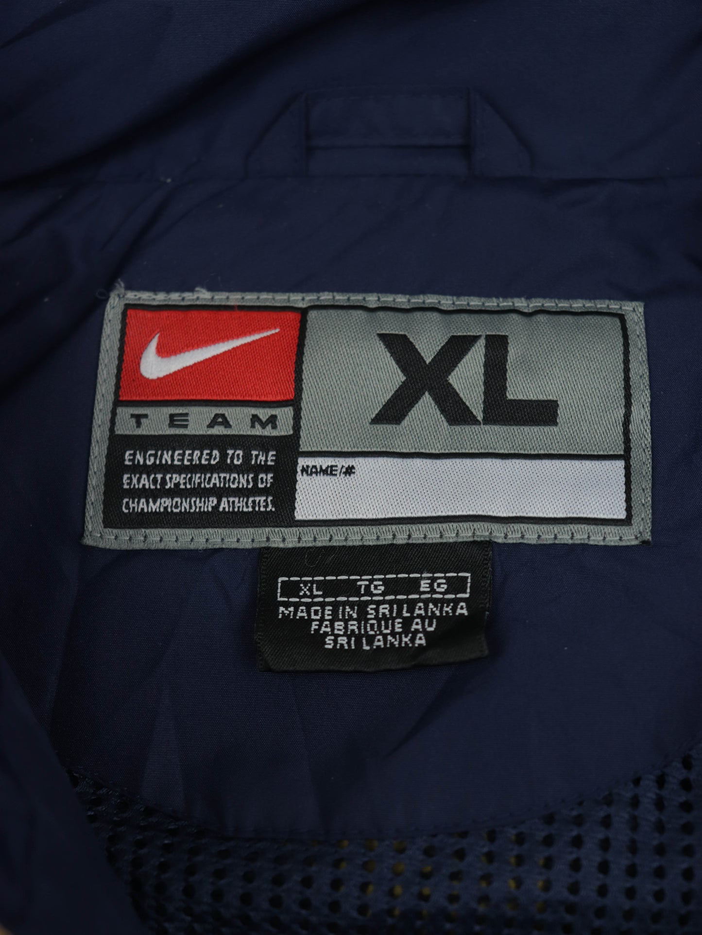 CHAQUETA NIKE VINTAGE 90S