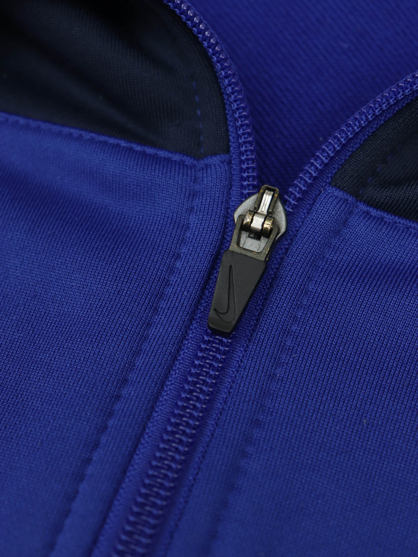 CHAQUETA NIKE VINTAGE 00S