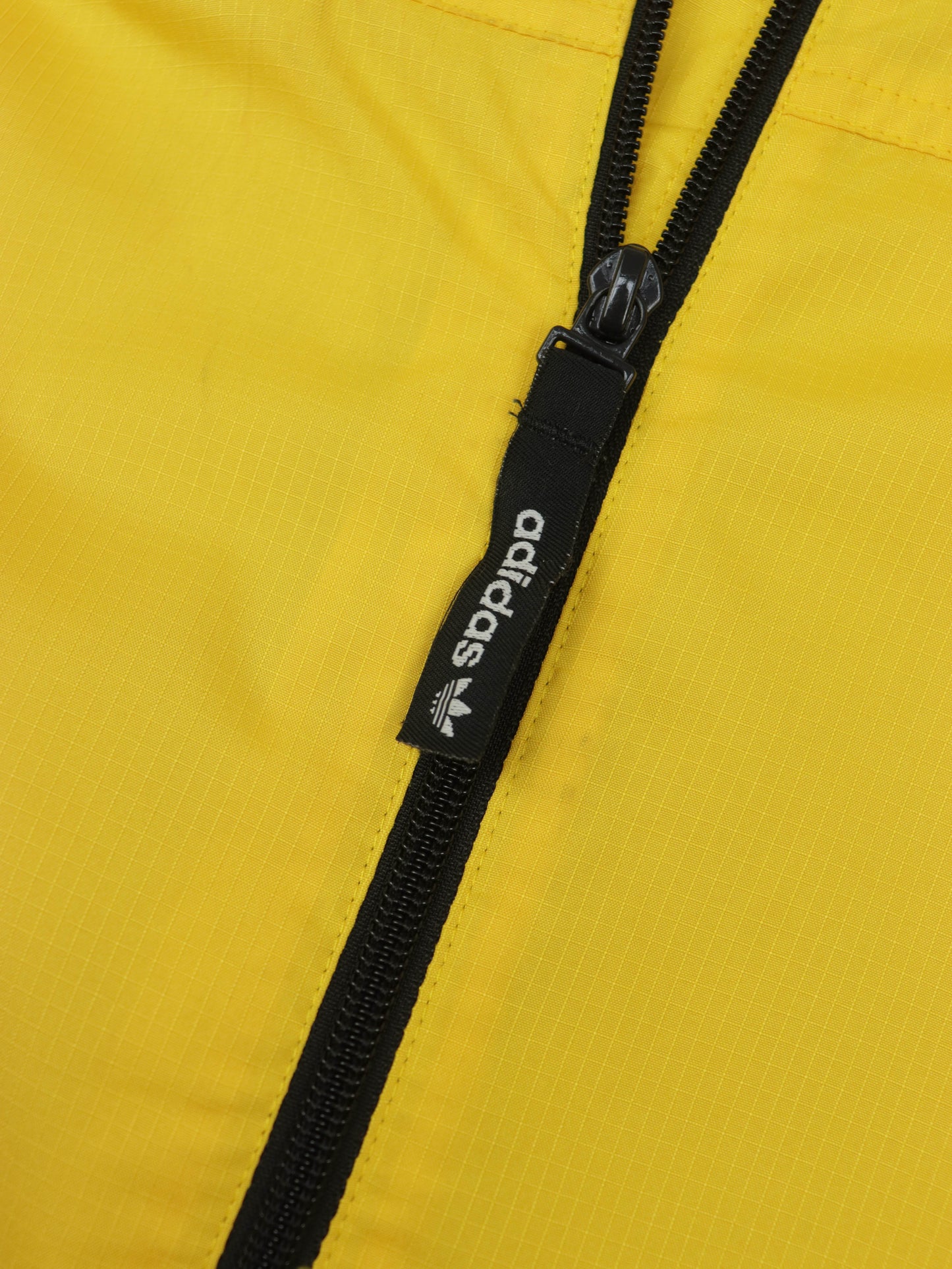 VINTAGE ADIDAS JACKET