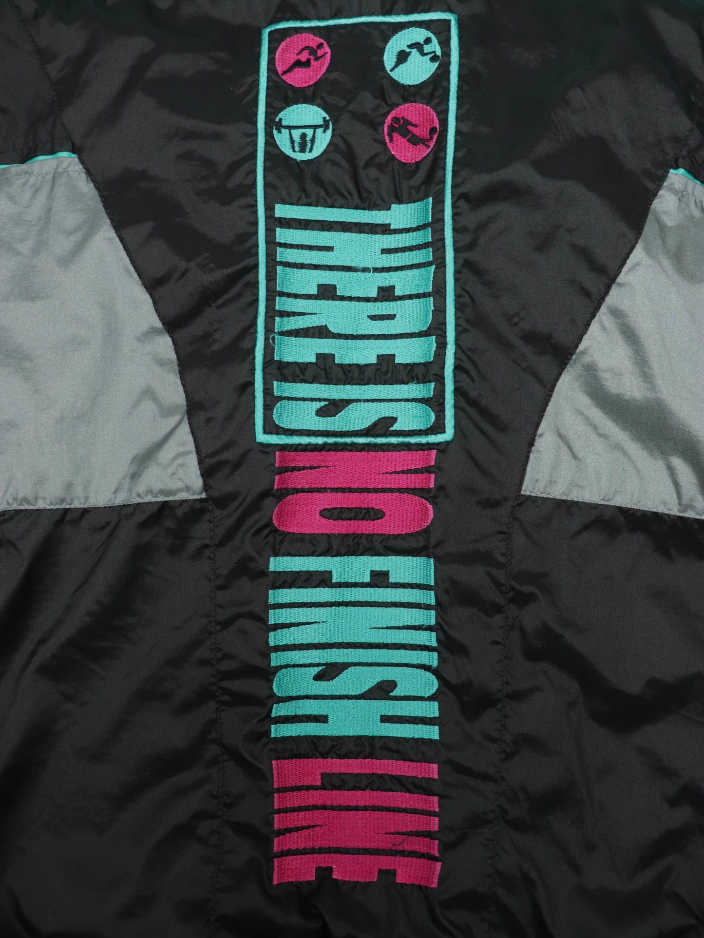 CHAQUETA NIKE VINTAGE 90S