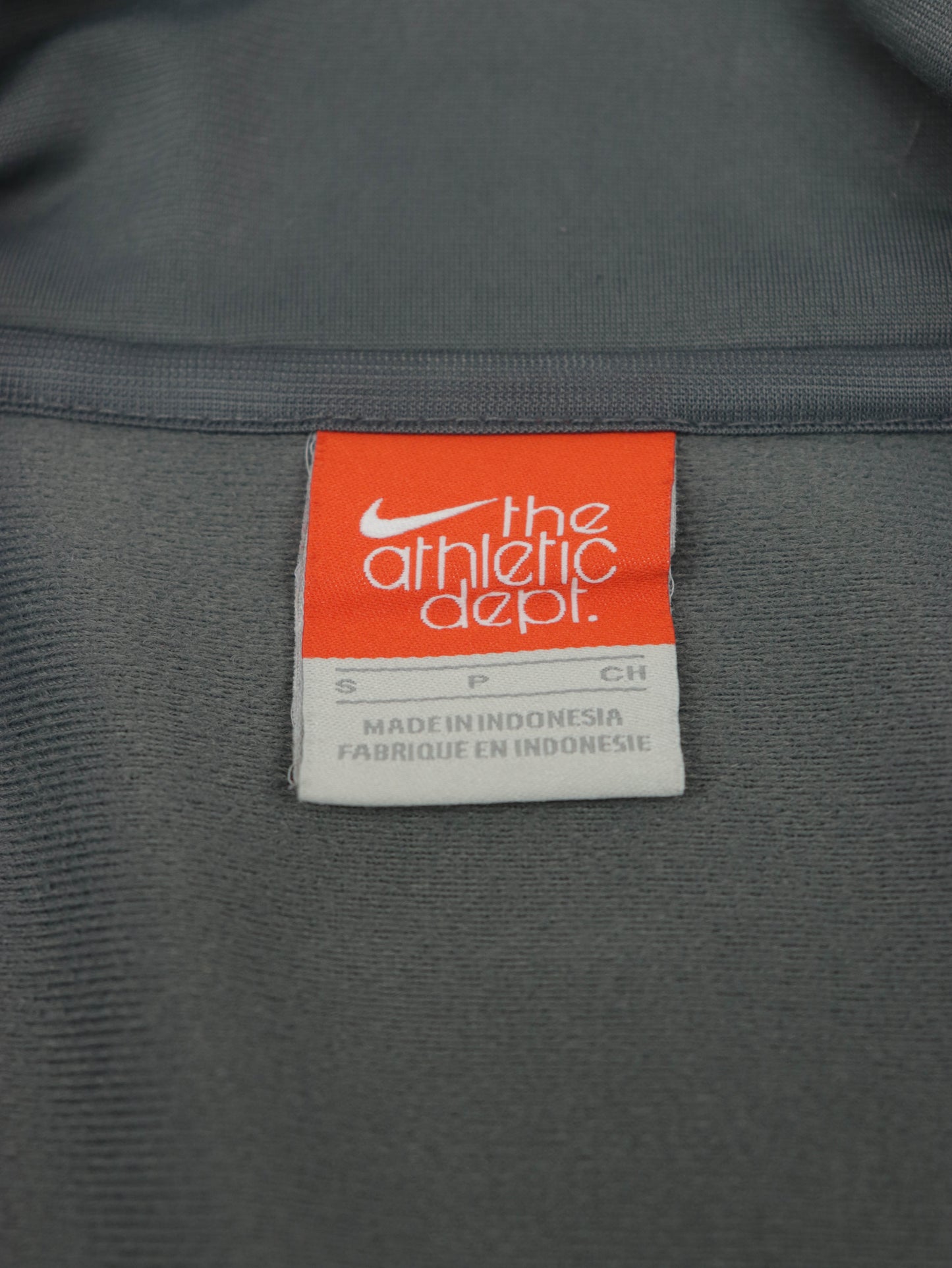 VINTAGE NIKE JACKET 00S
