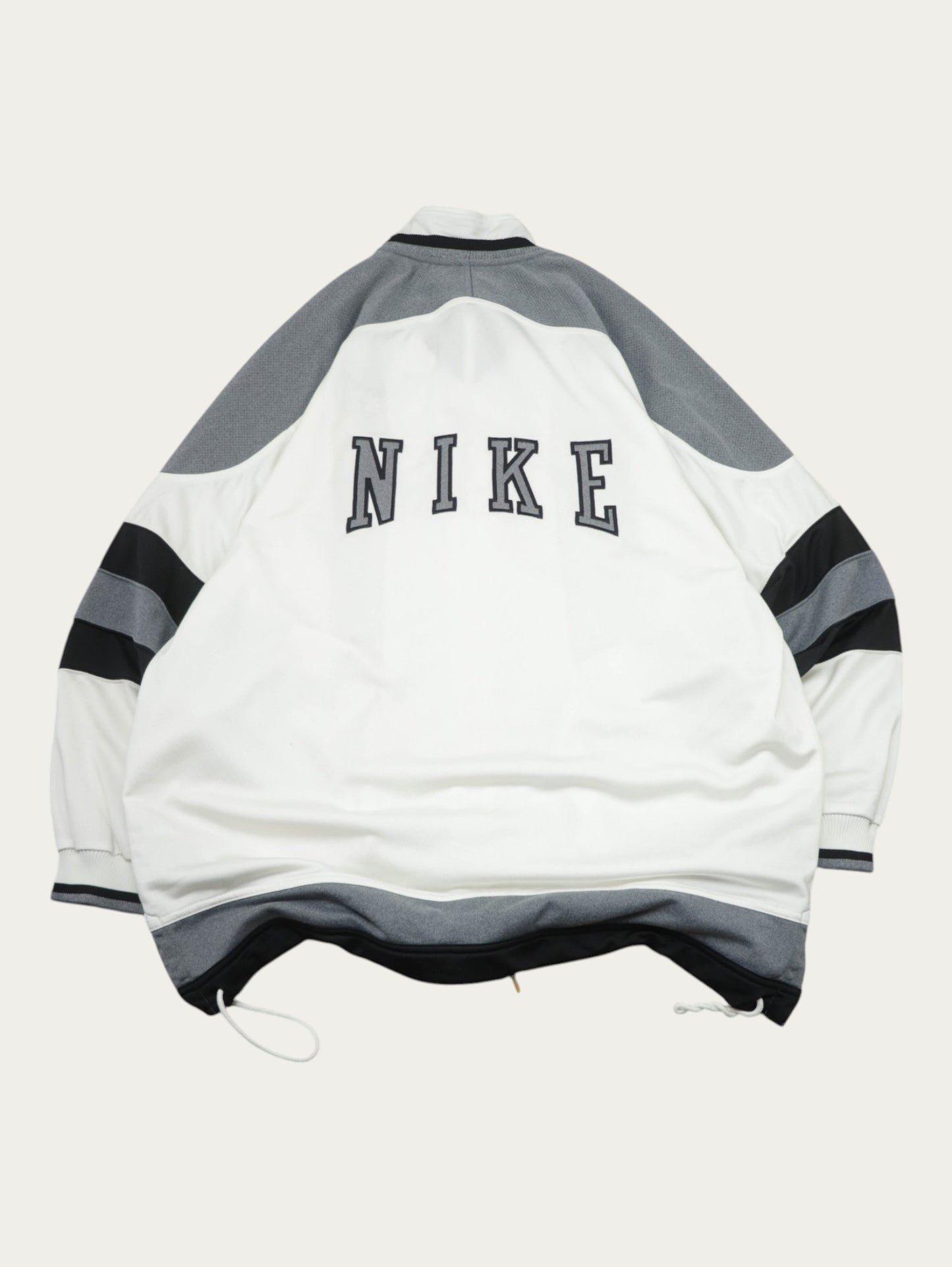 CHAQUETA NIKE VINTAGE 90S