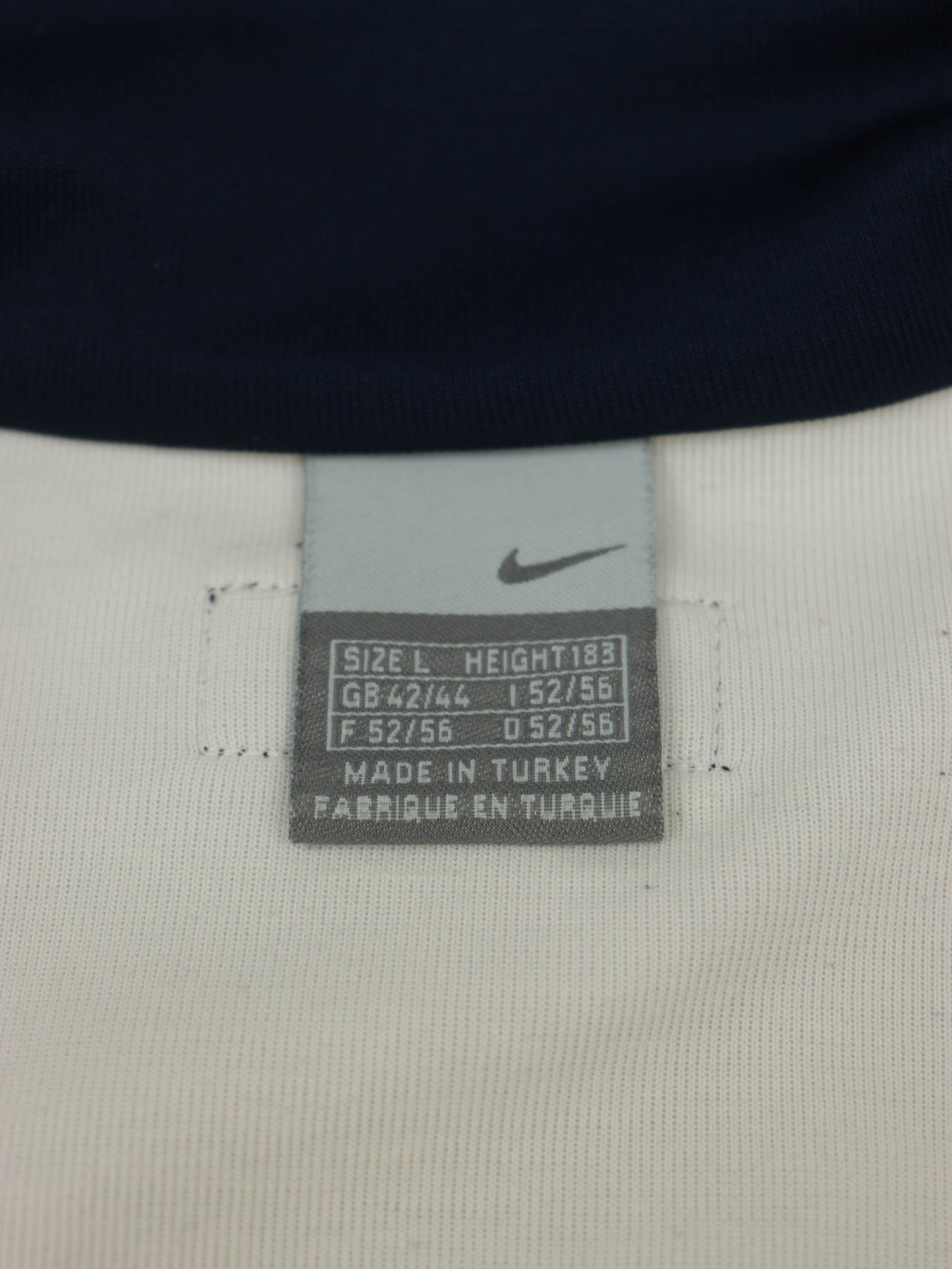 VINTAGE NIKE JACKET 00S