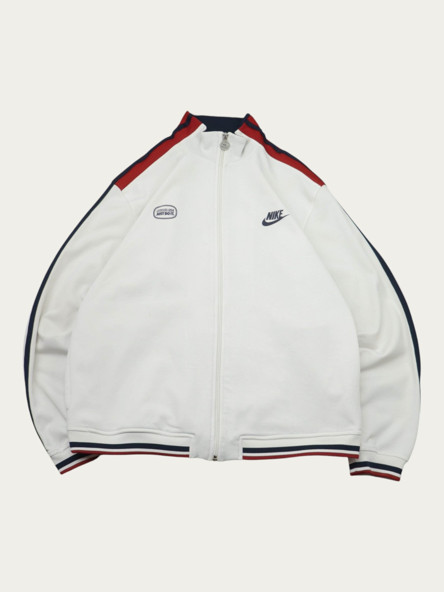 VINTAGE NIKE JACKET 00S