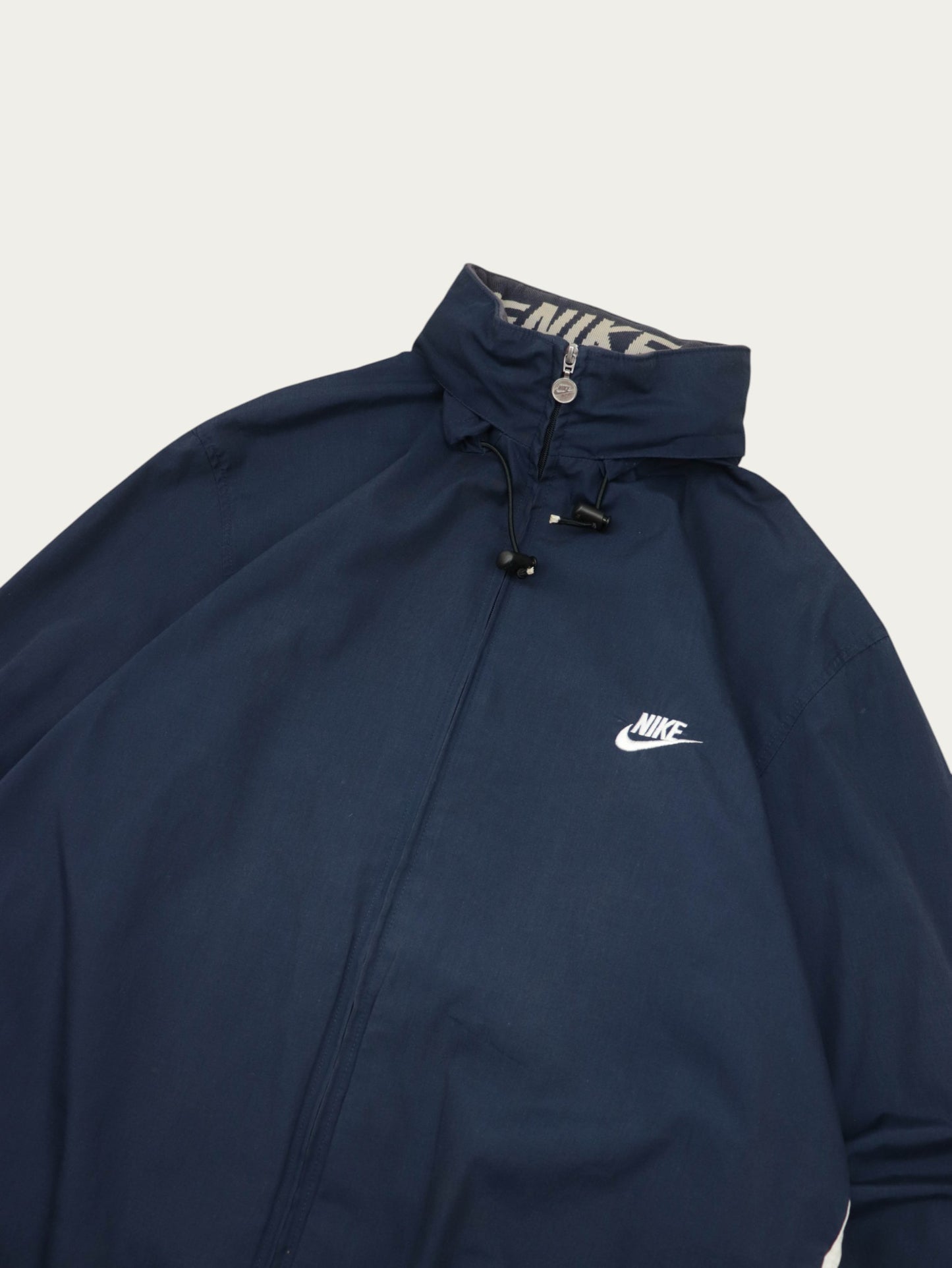 CHAQUETA NIKE VINTAGE 00S