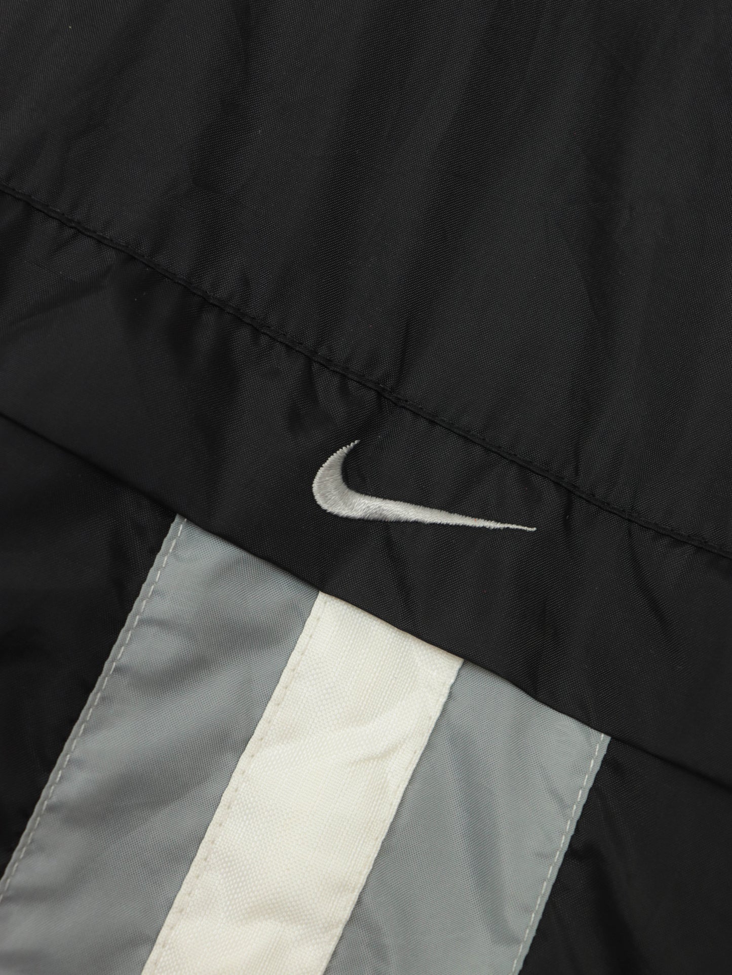 VINTAGE 90S NIKE JACKET