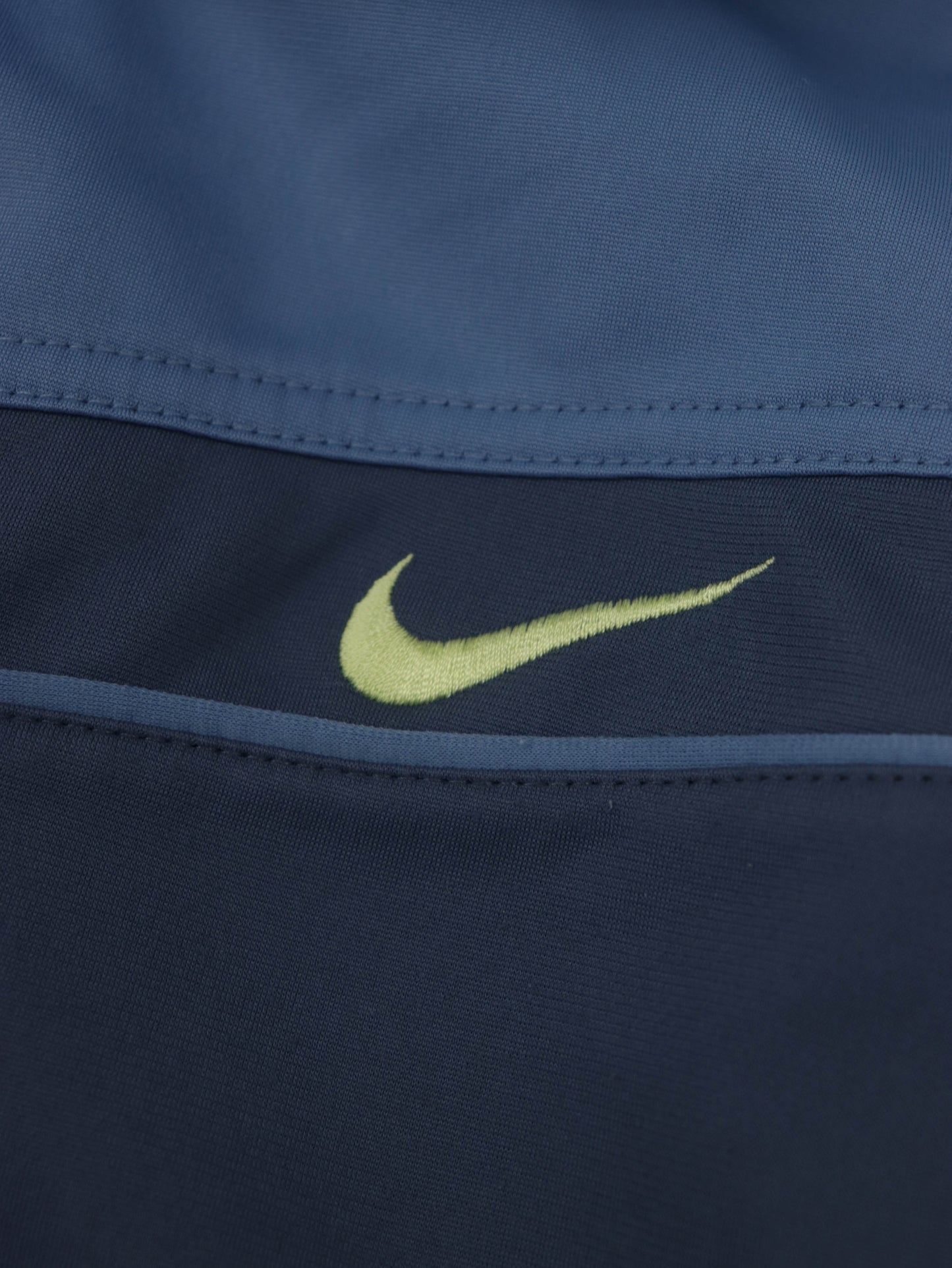VINTAGE 90S NIKE JACKET