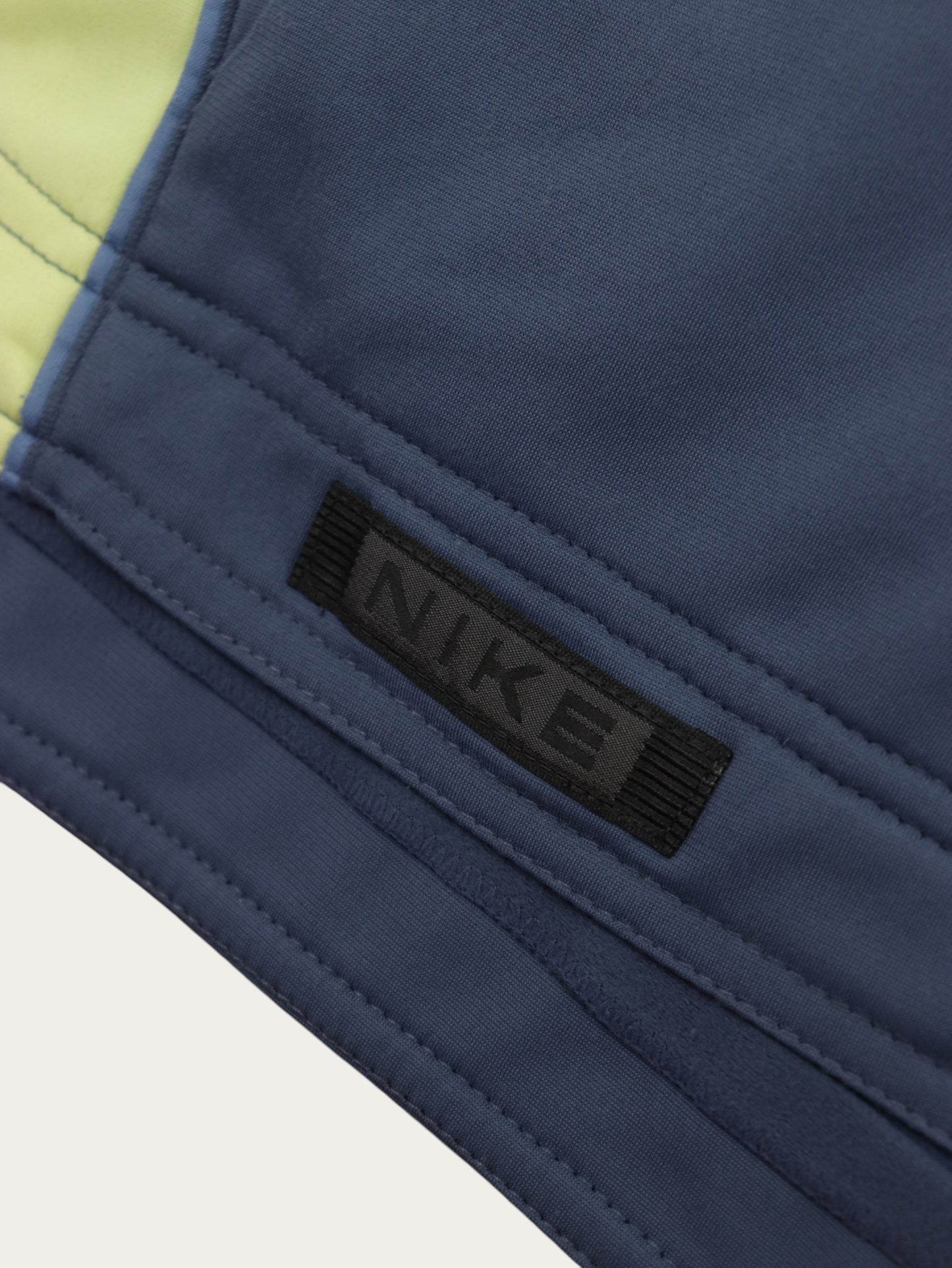 VINTAGE 90S NIKE JACKET