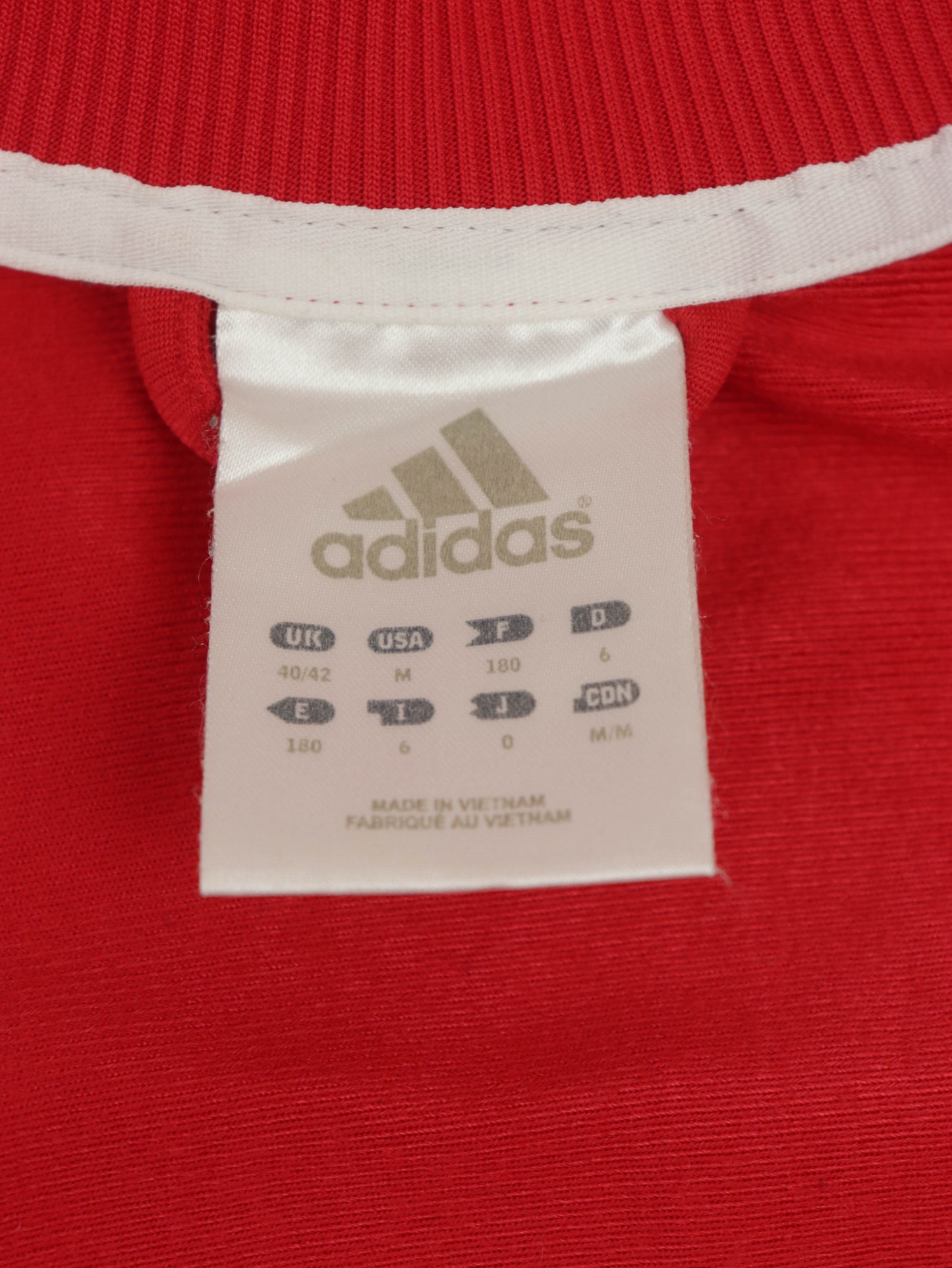 CHAQUETA ADIDAS VINTAGE 00S