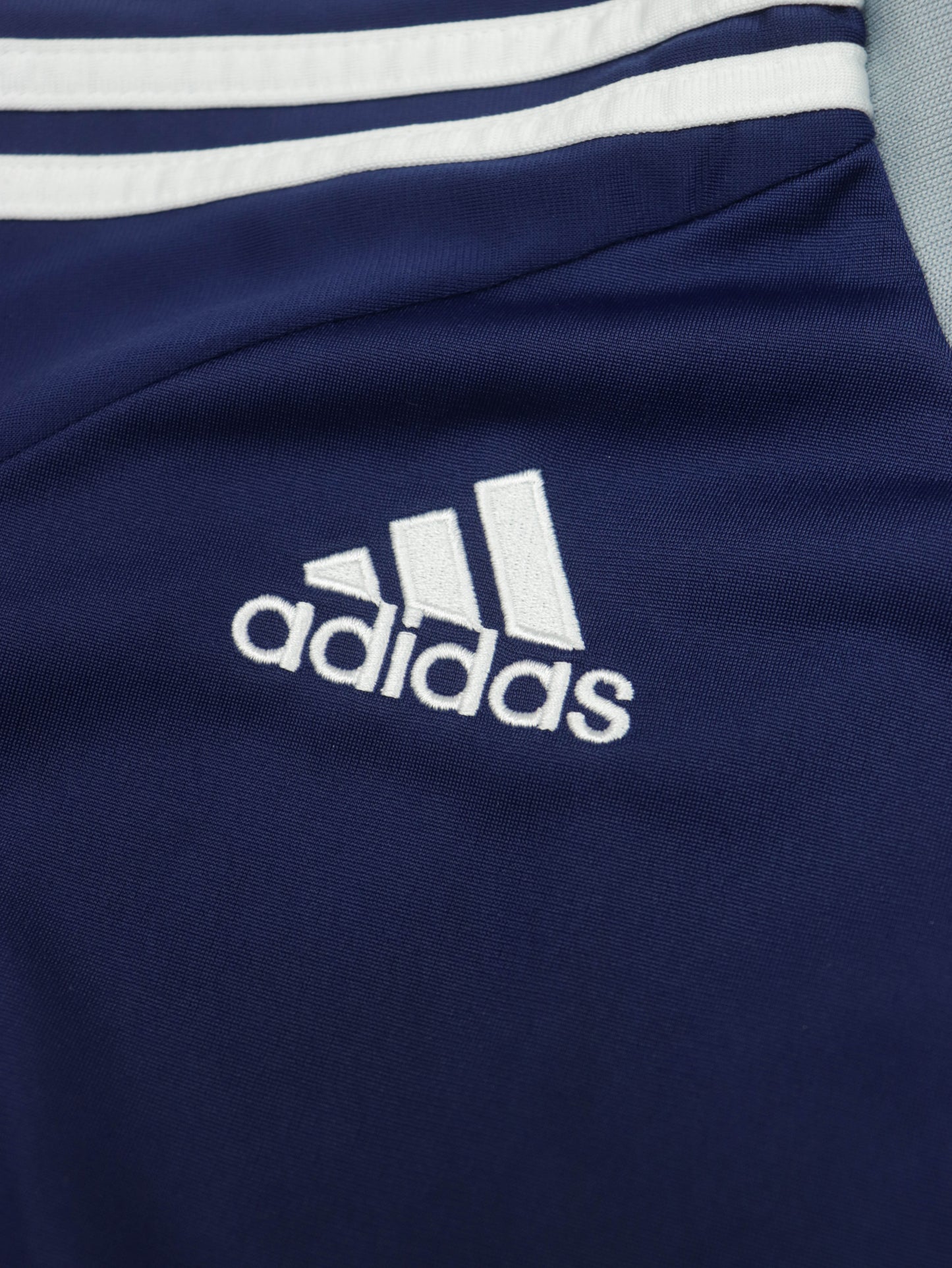 CHAQUETA ADIDAS VINTAGE 00S
