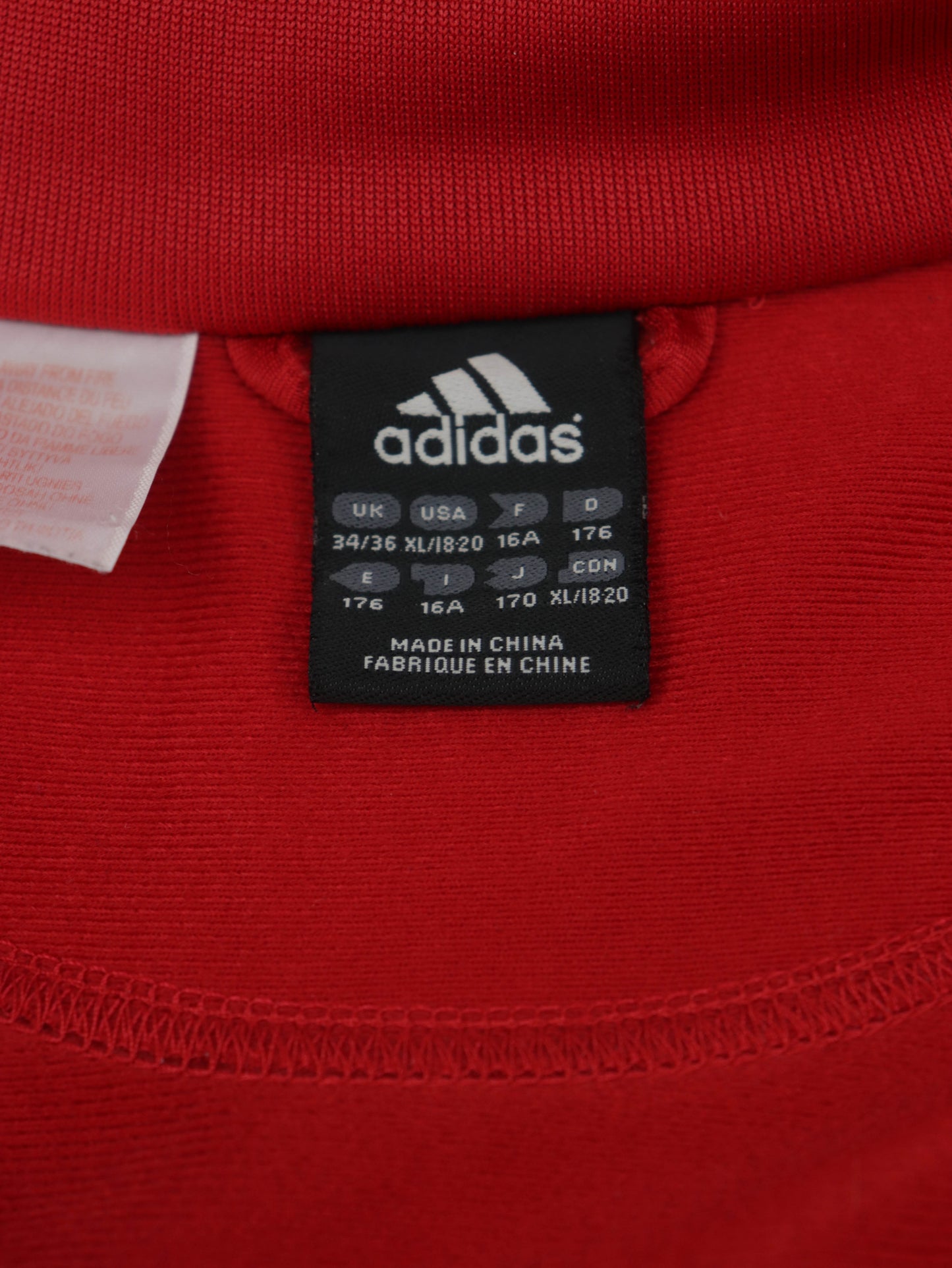CHAQUETA ADIDAS VINTAGE 00S