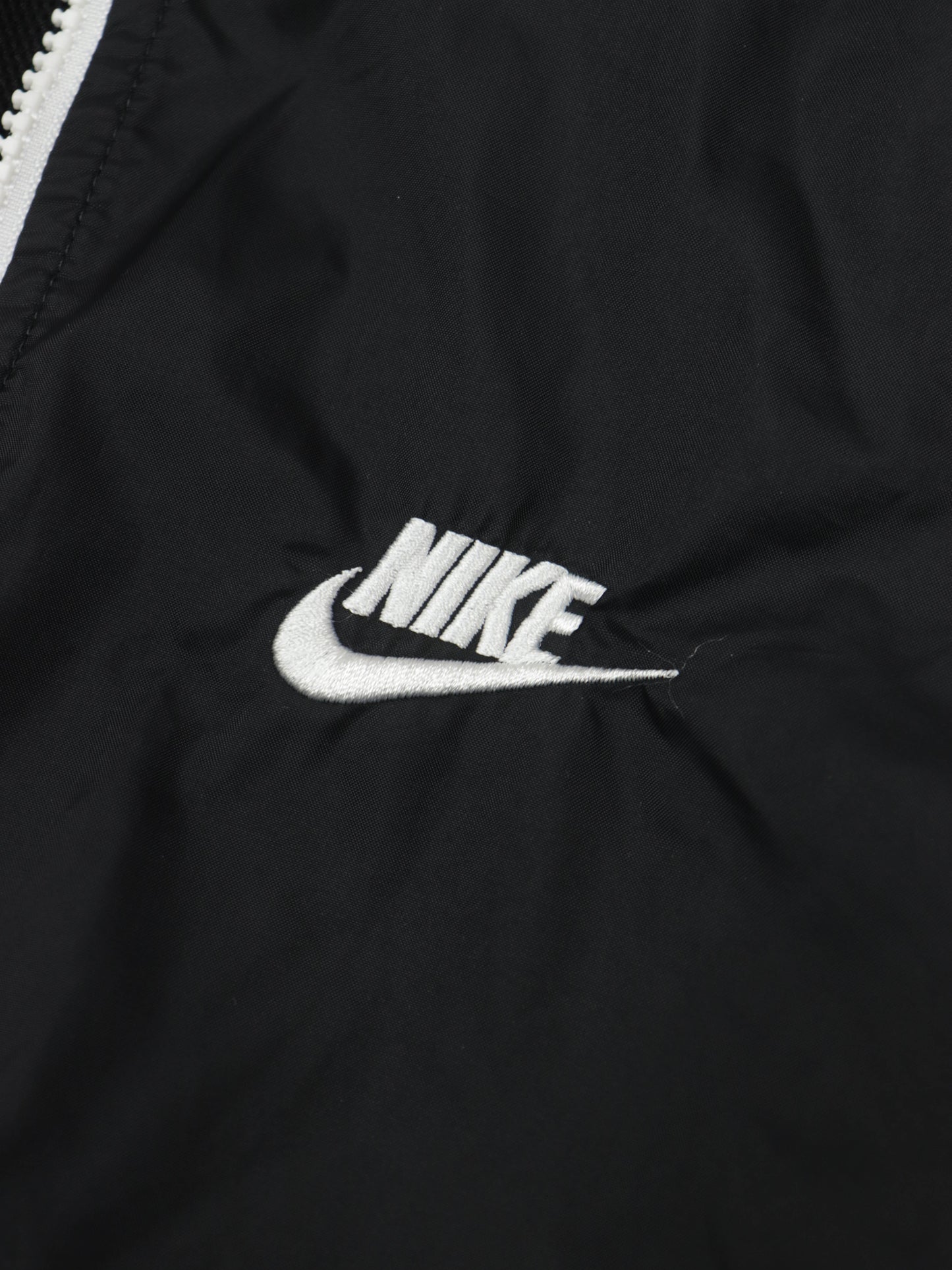 VINTAGE NIKE JACKET 00S
