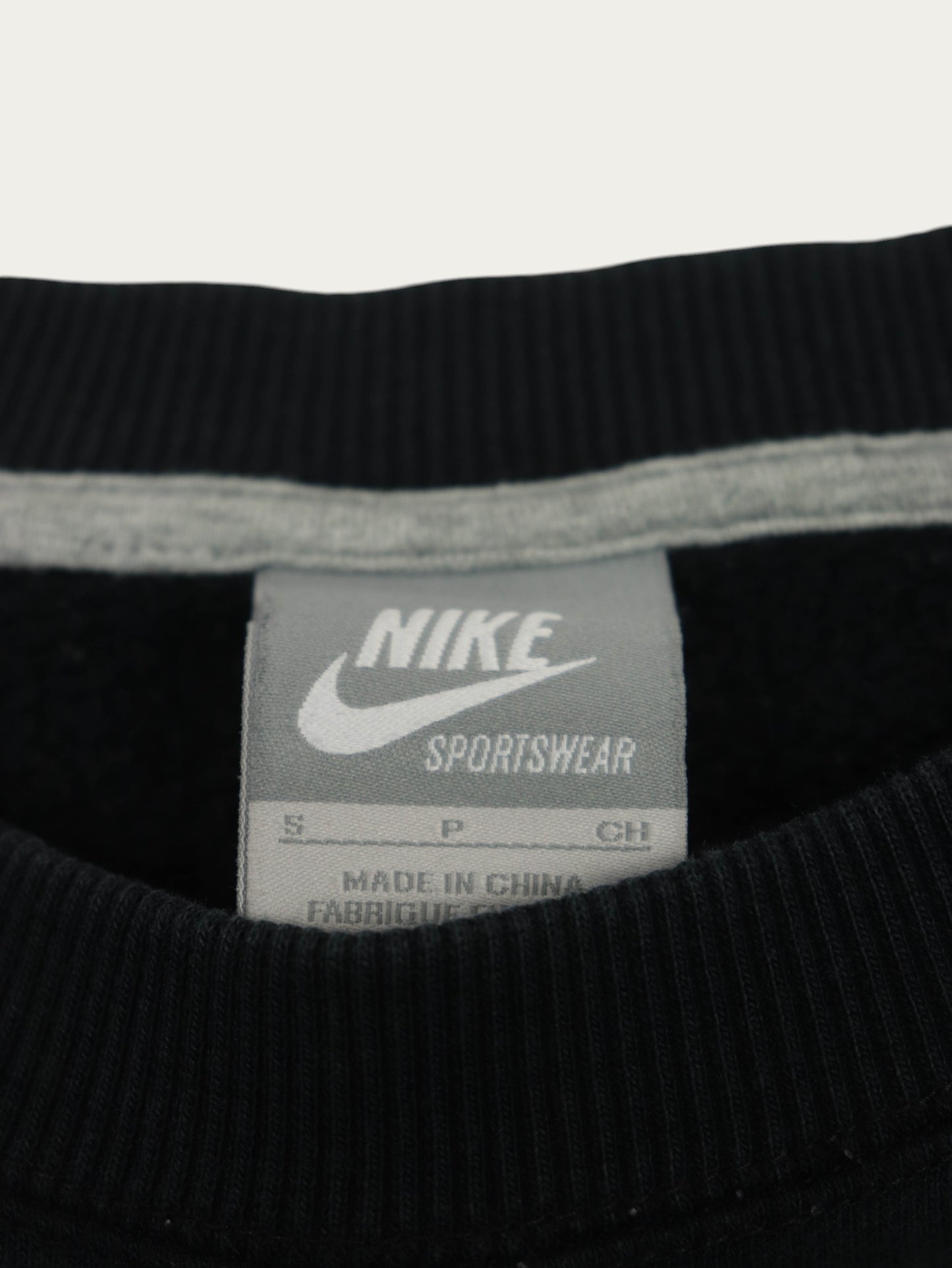 VINTAGE NIKE SWEATSHIRT 00S