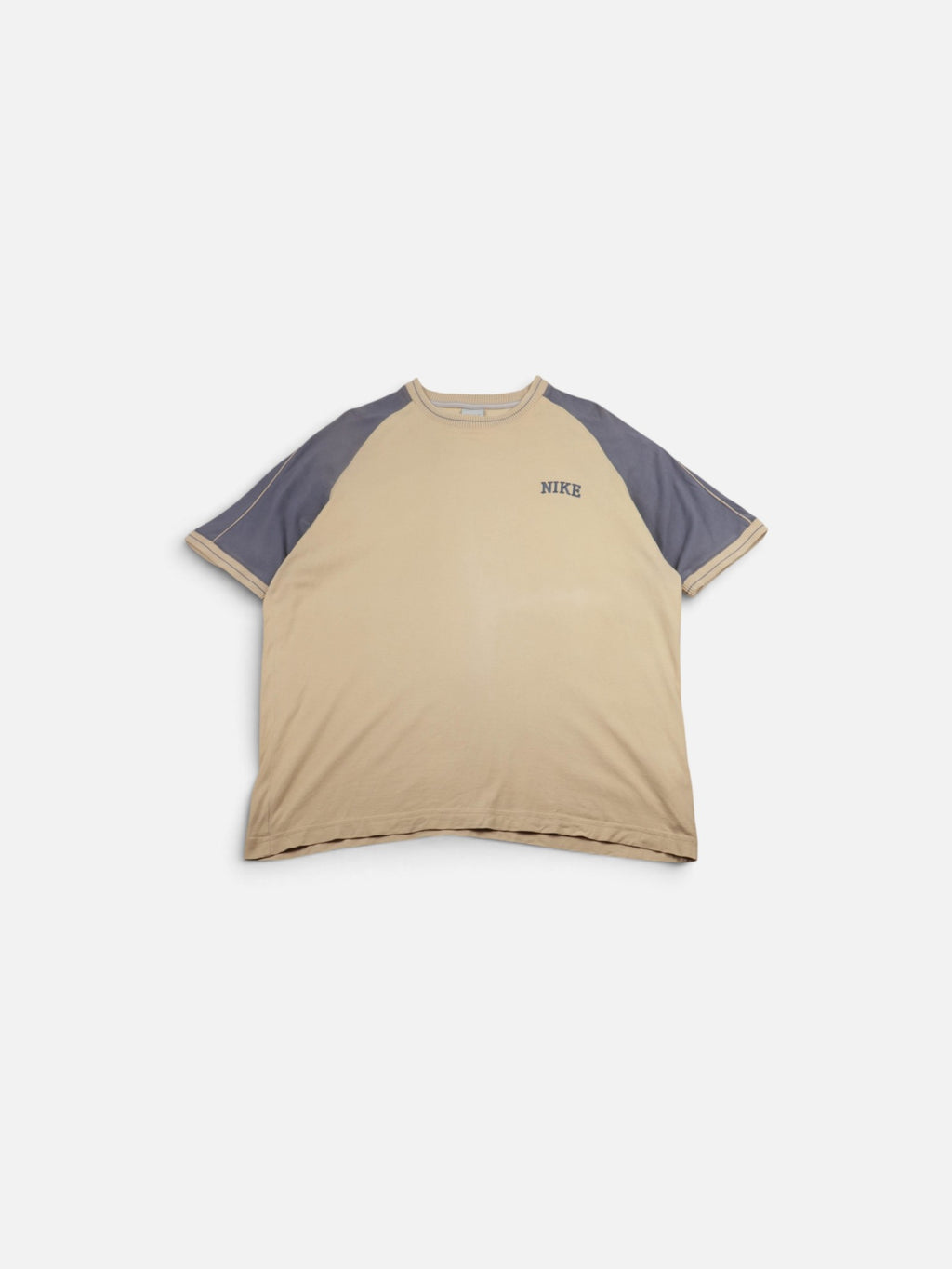 Nike 2000s T-Shirt