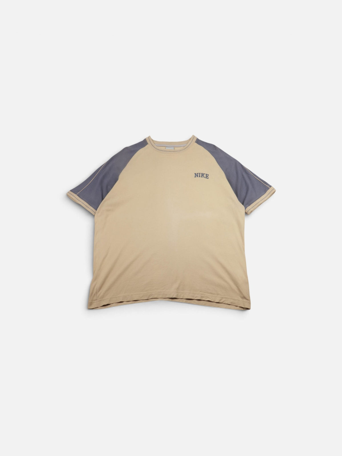 Nike 2000s T-Shirt