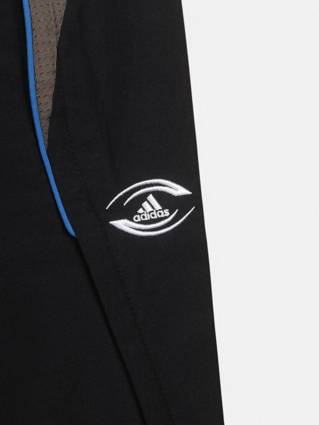Adidas 2000s All Blacks Pants