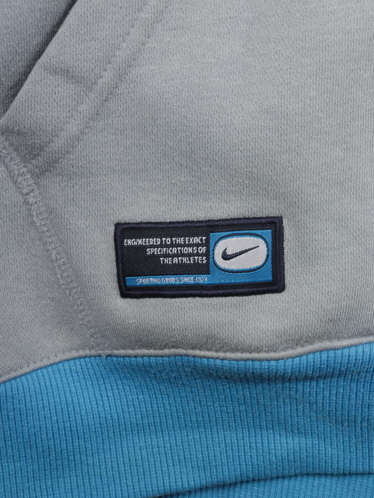 Nike 2000s Sweatshirt