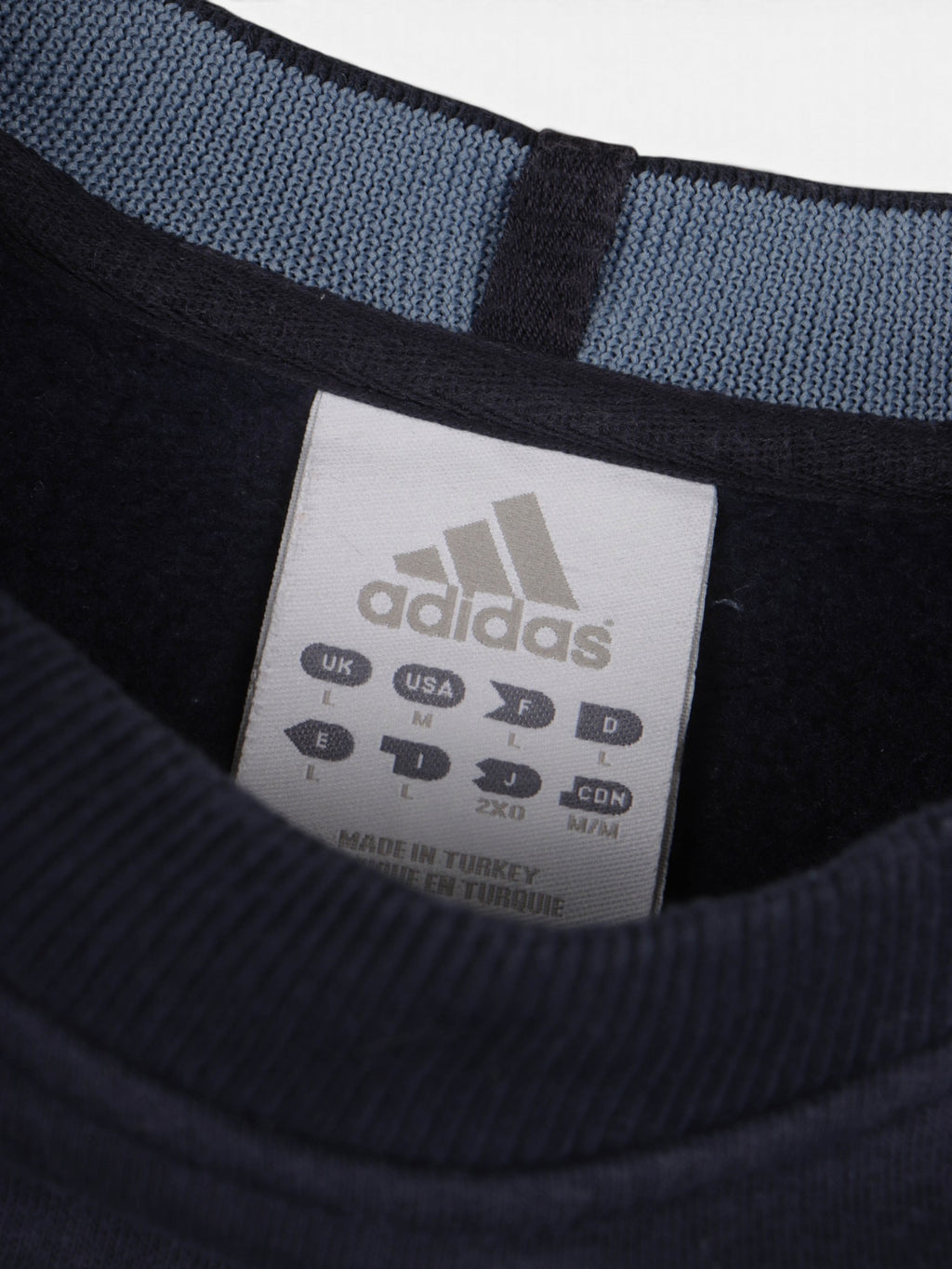 Adidas 2000s Sweatshirt