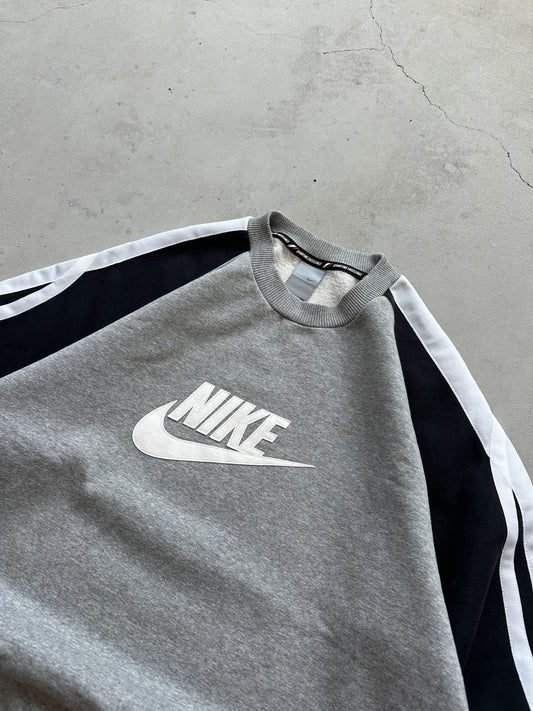 Sudadera Nike vintage 00s