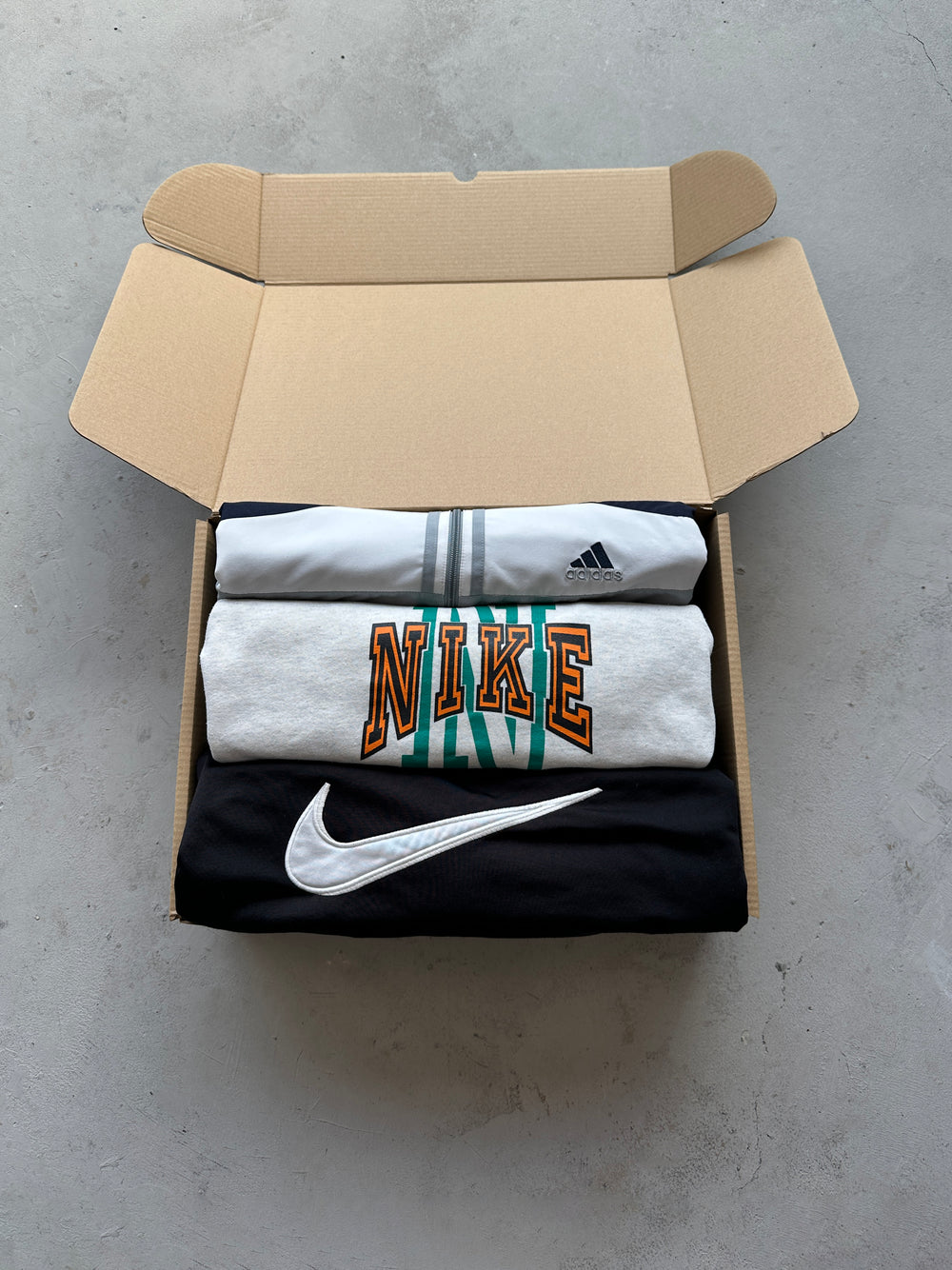 3 Pieces Mystery Box - Premium Vintage