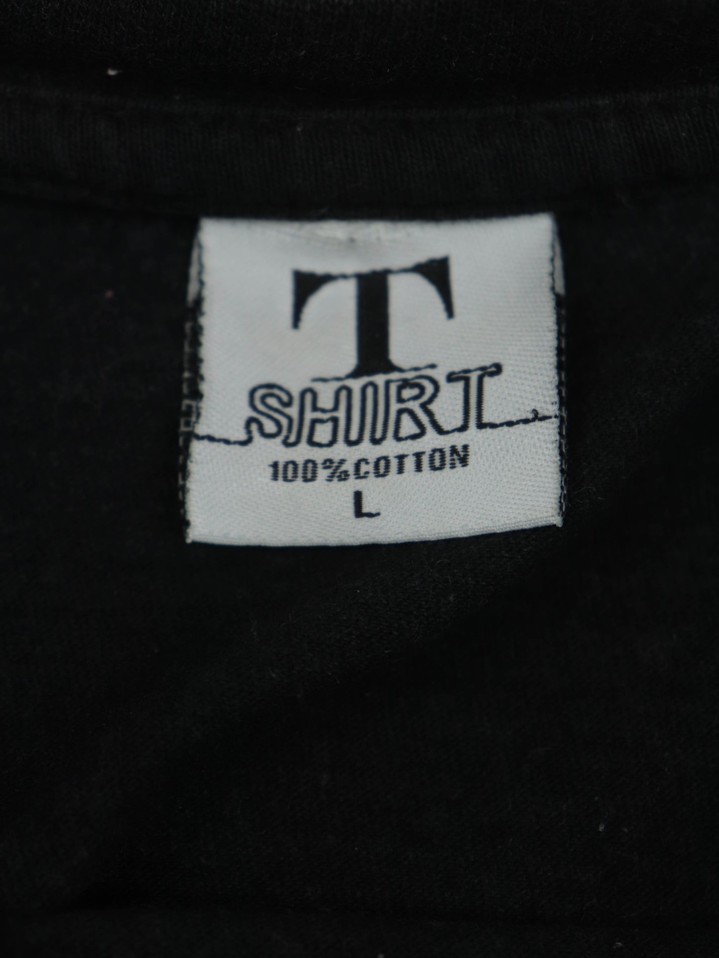 CAMISETA VINTAGE 00S