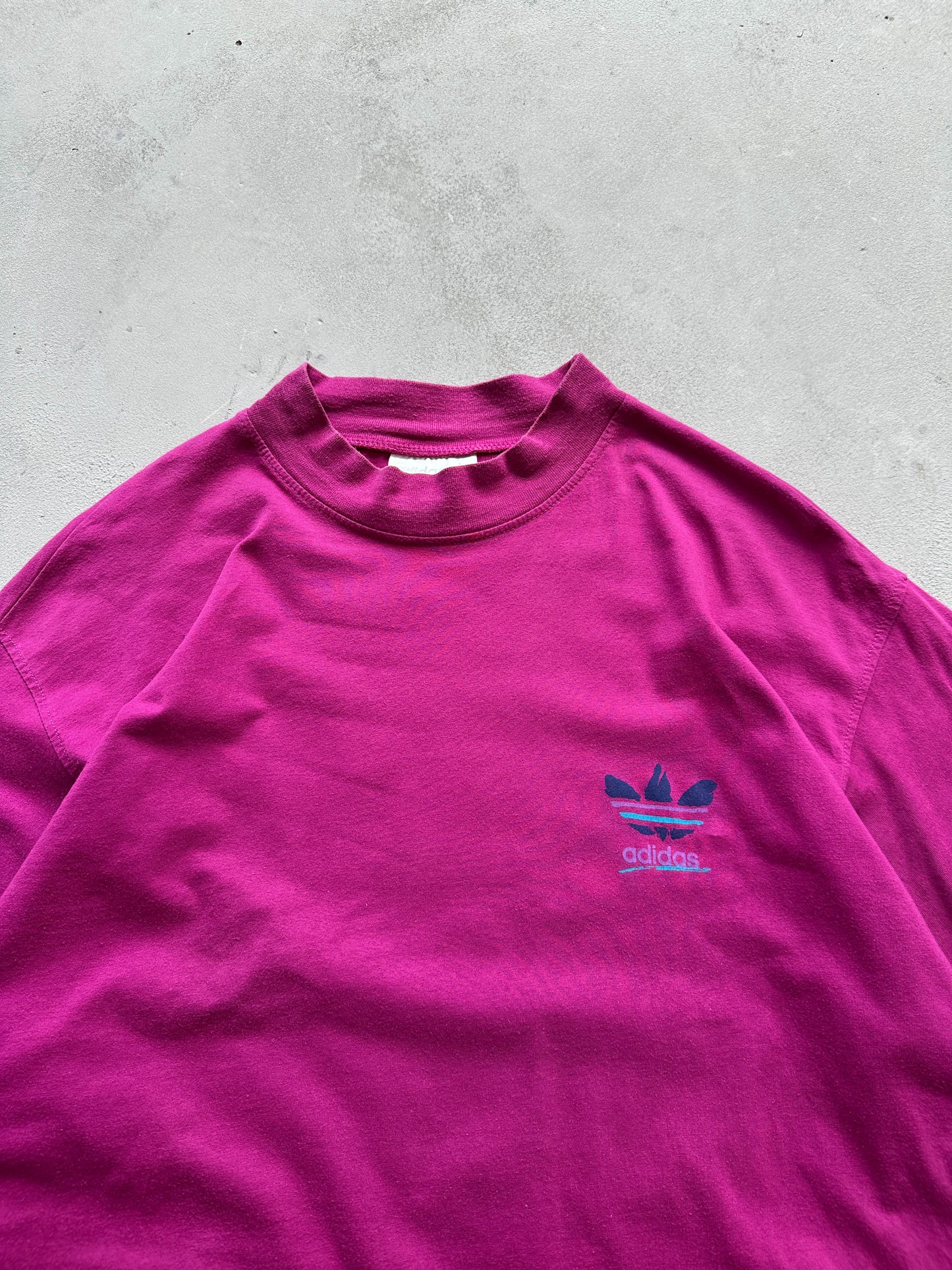 Camiseta Adidas vintage 90s
