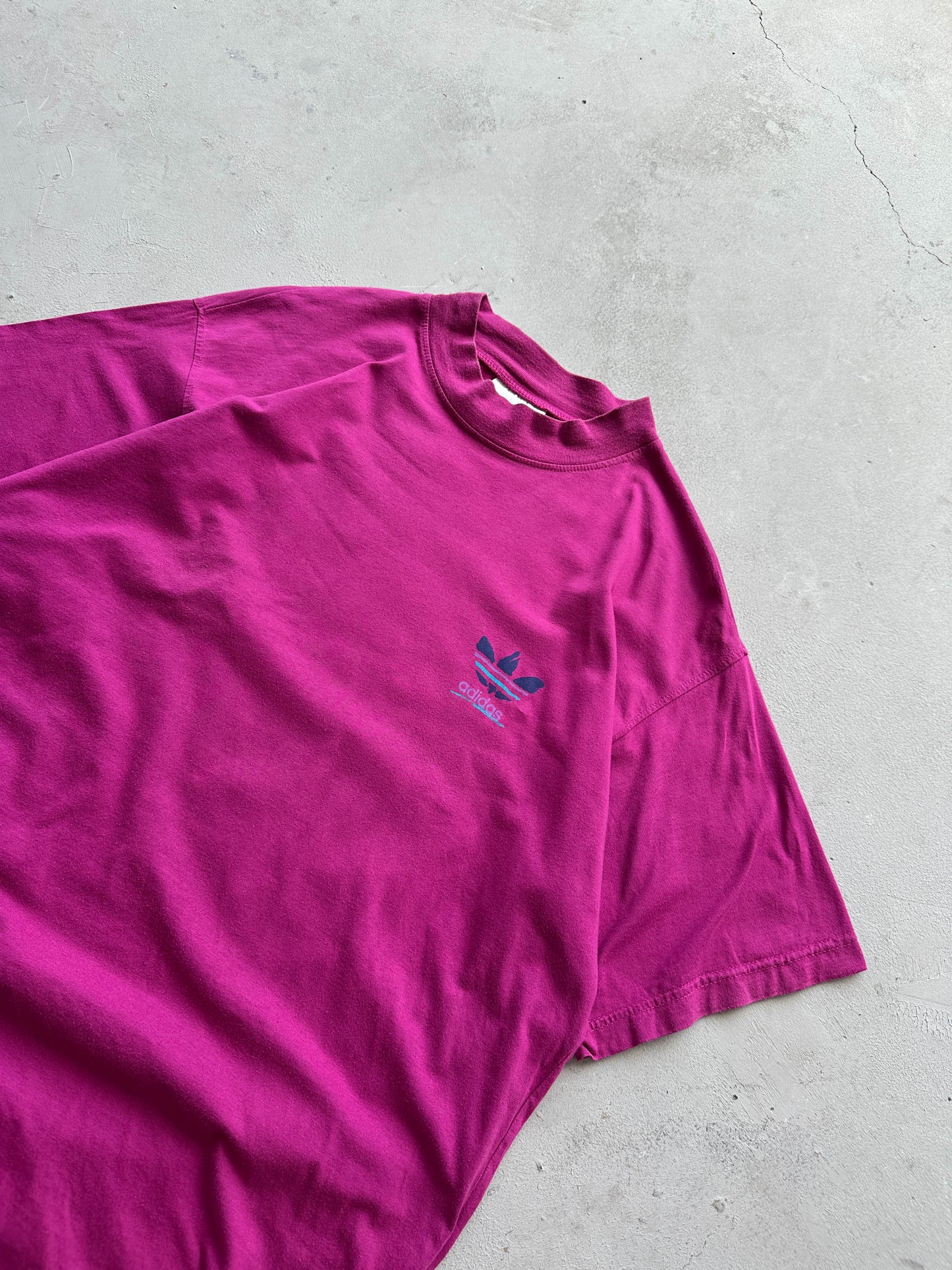 Camiseta Adidas vintage 90s