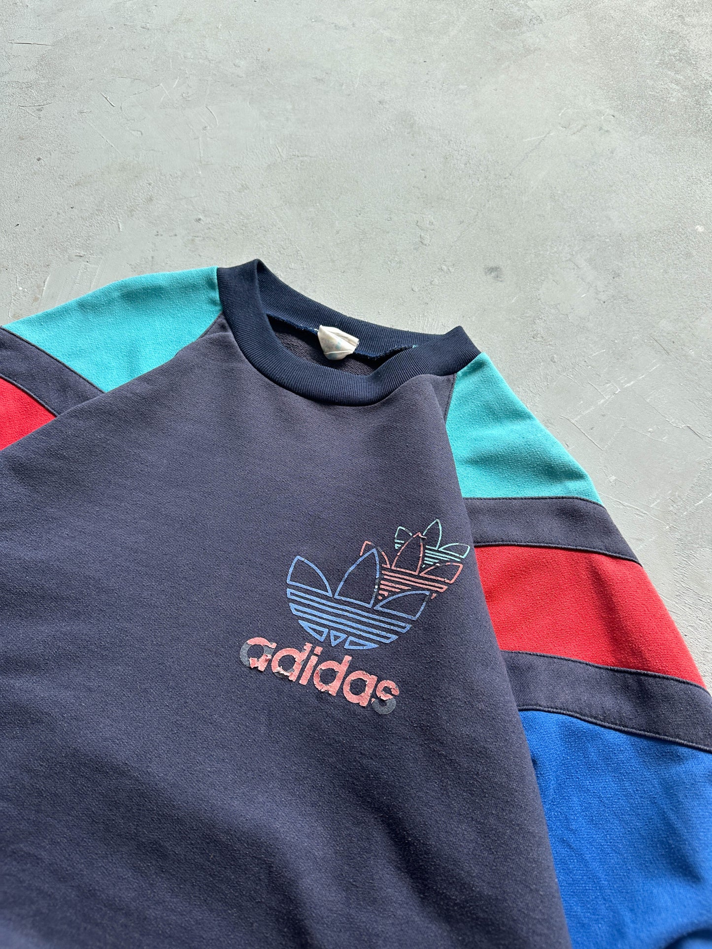 Sudadera Adidas vintage 90s