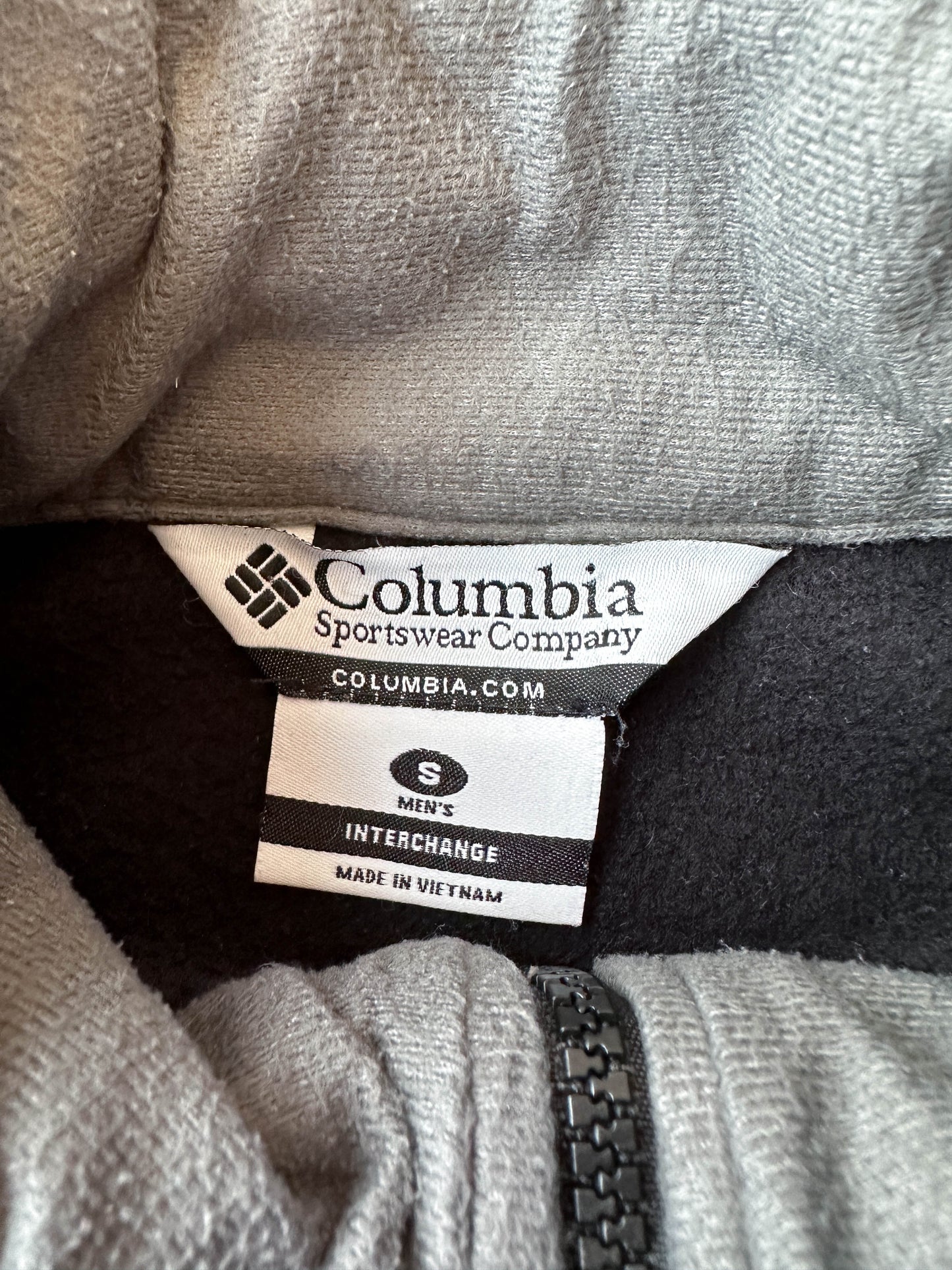 vintage Columbia fleece