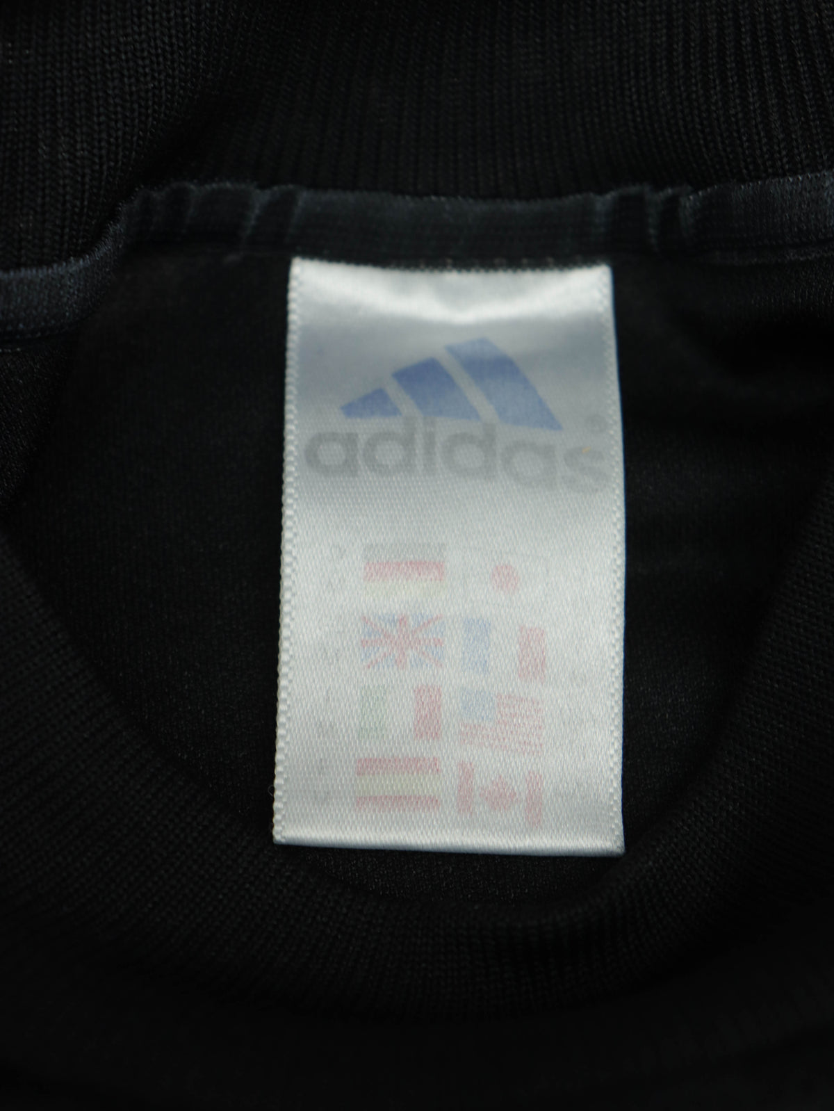 CAMISETA ADIDAS VINTAGE 90S