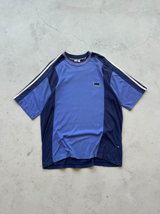 Camiseta Adidas vintage 90s