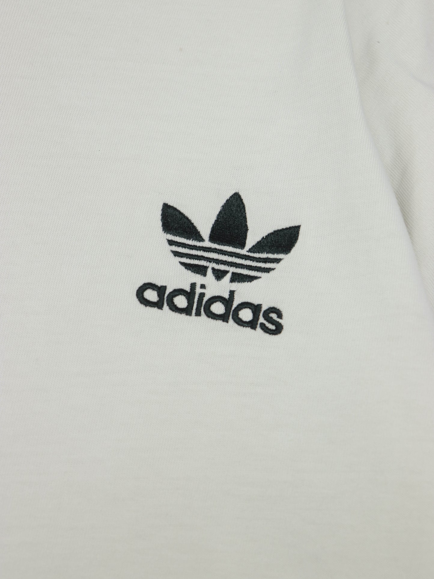 CAMISETA ADIDAS VINTAGE 00S