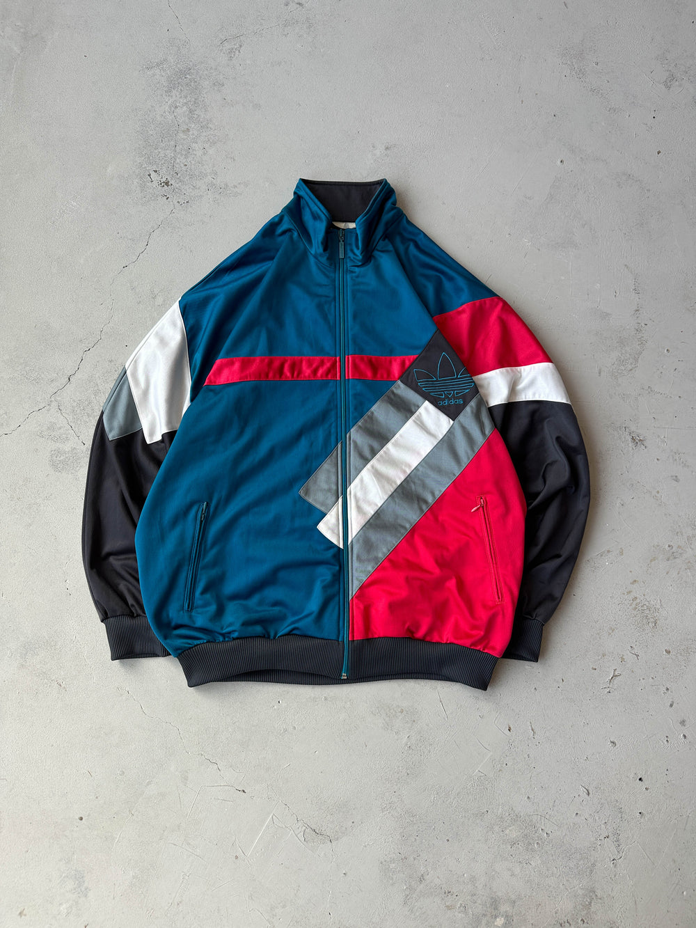 Vintage 90s Adidas jacket