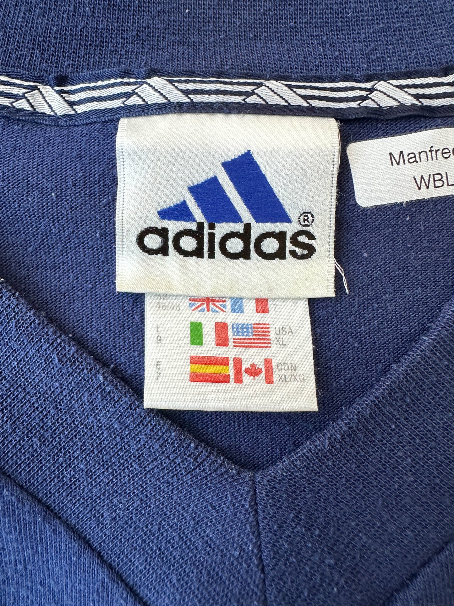 Vintage 90s Adidas T-shirt