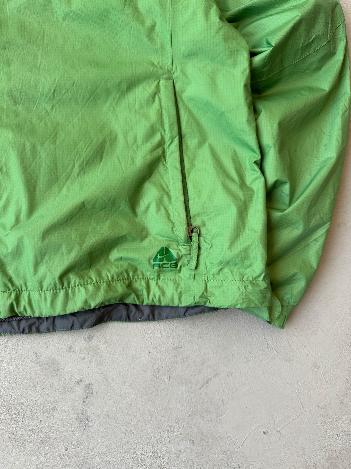 Nike ACG vintage 00s jacket