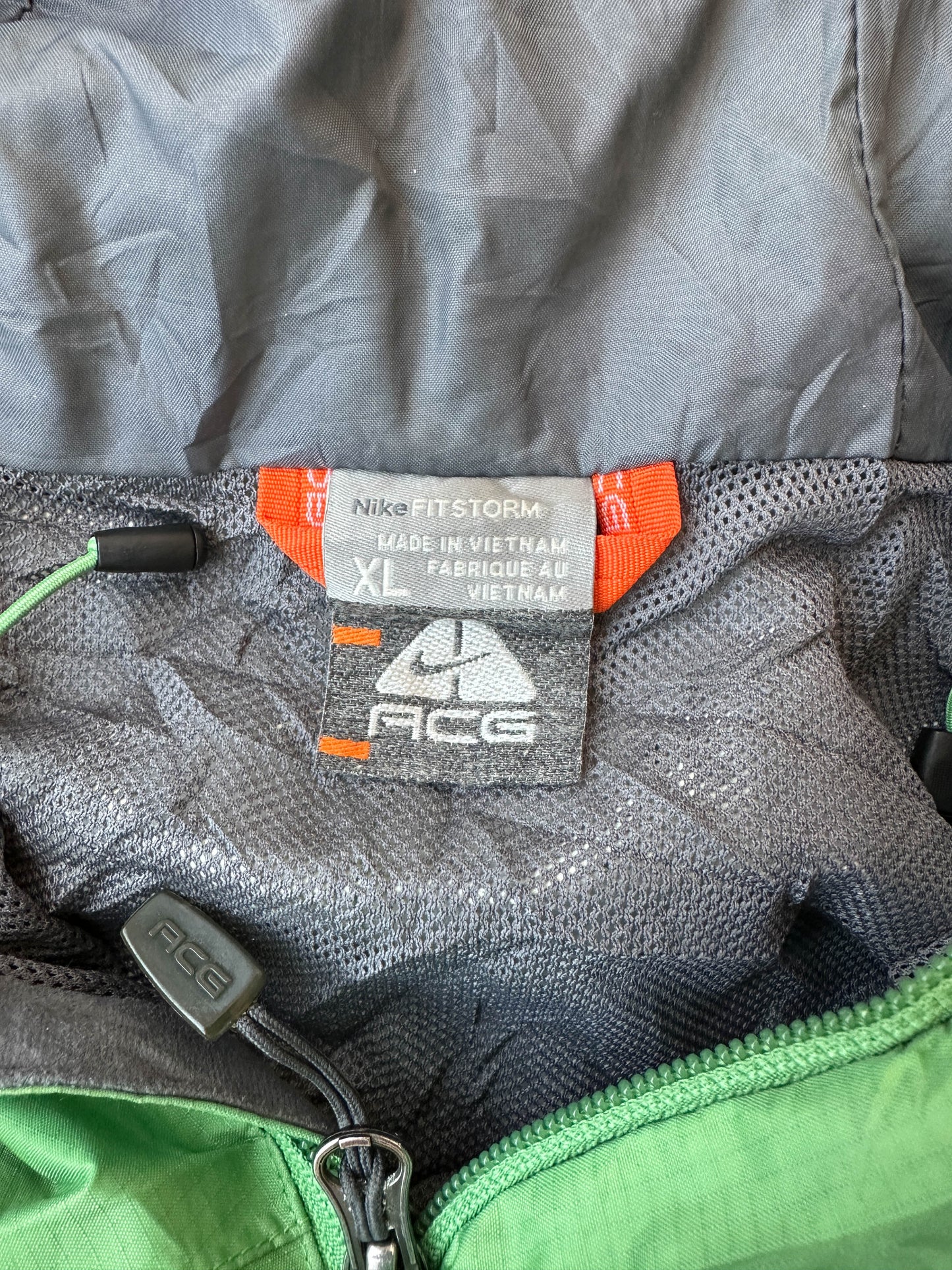 Nike ACG vintage 00s jacket